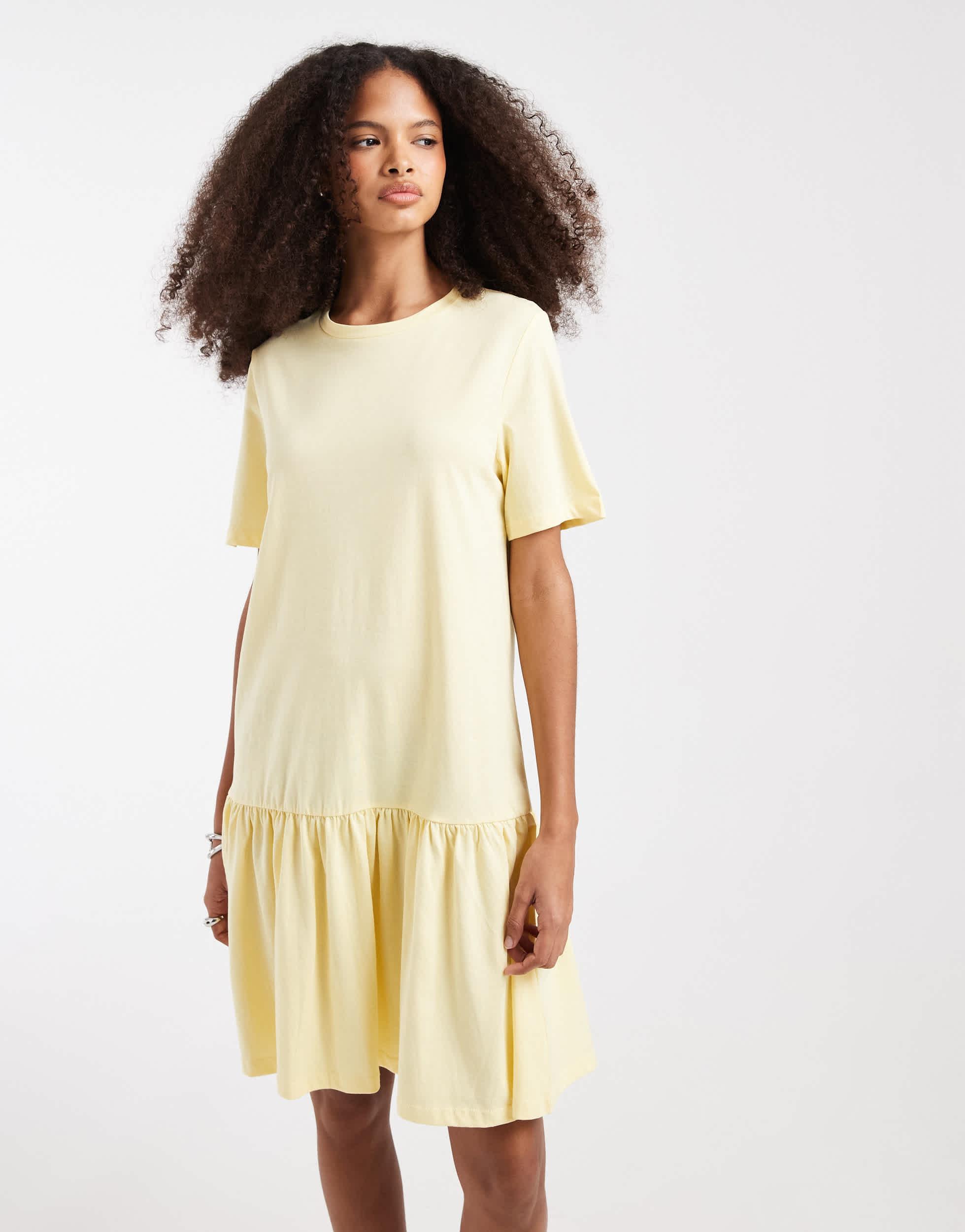 low cut white dress Short Homecoming Dress,Round Neck A-Line Backless Prom – Promnova Color:Heartstrings moisture-wicking MODEL INFO Model is MissJophiel Long Sleeves High