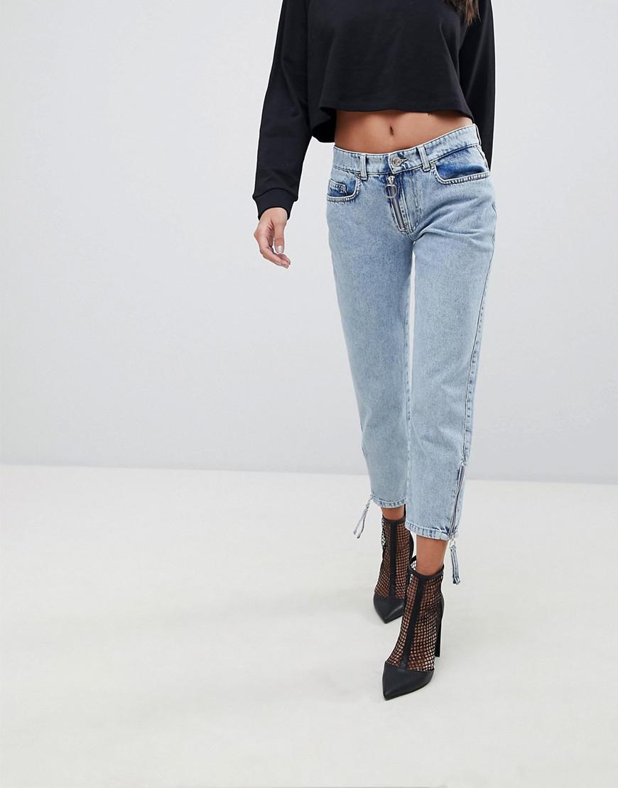 versace mom jeans