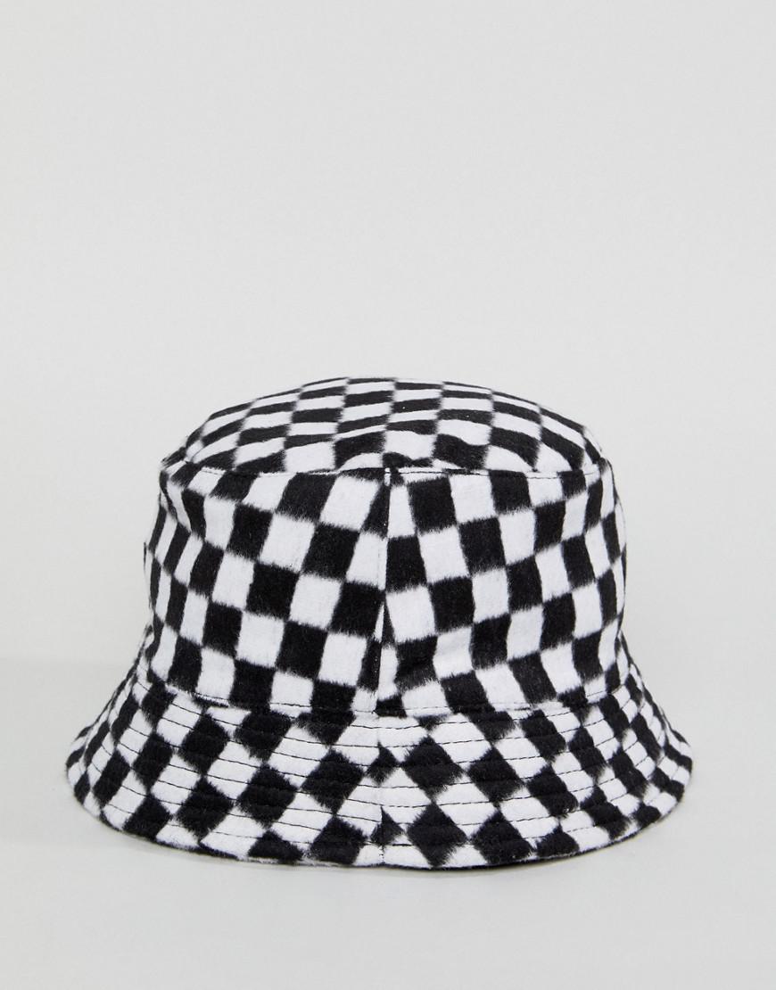 bucket hat checkered