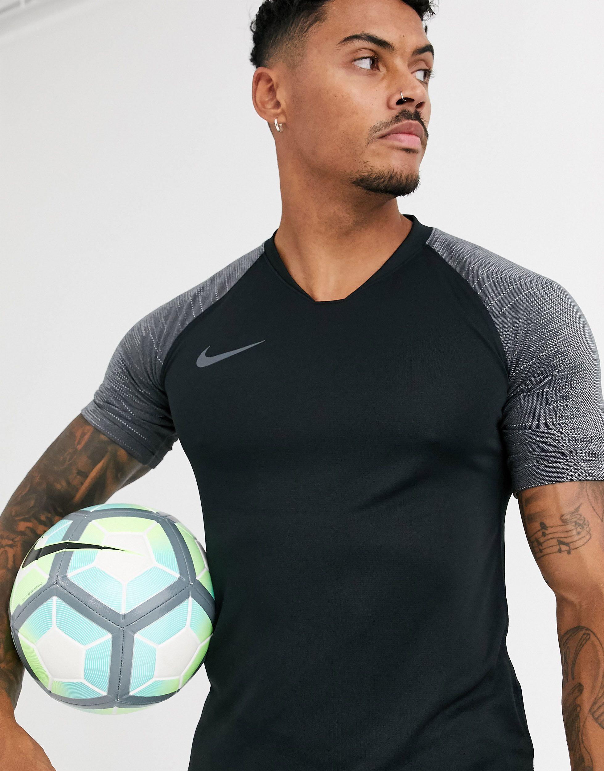 Maken Hertogin room Nike Football Strike T-shirt in Black for Men | Lyst
