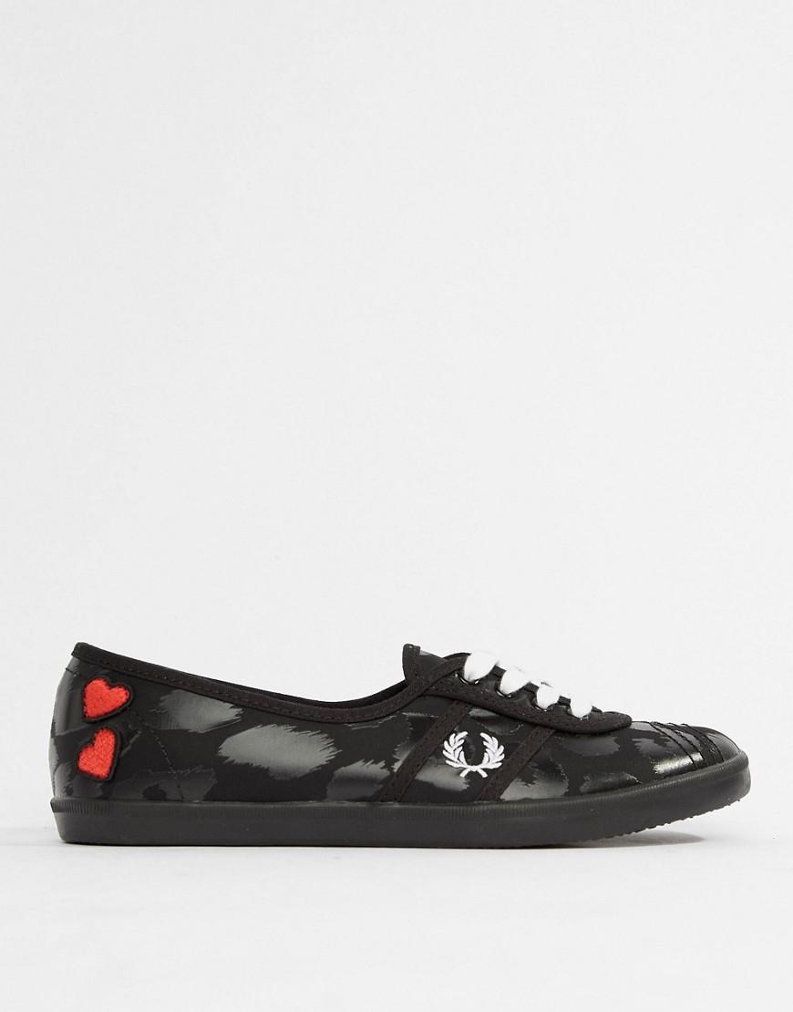 Fred Perry Canvas X Amy Winehouse Foundation Leopard Aubrey Trainer in  Black - Lyst