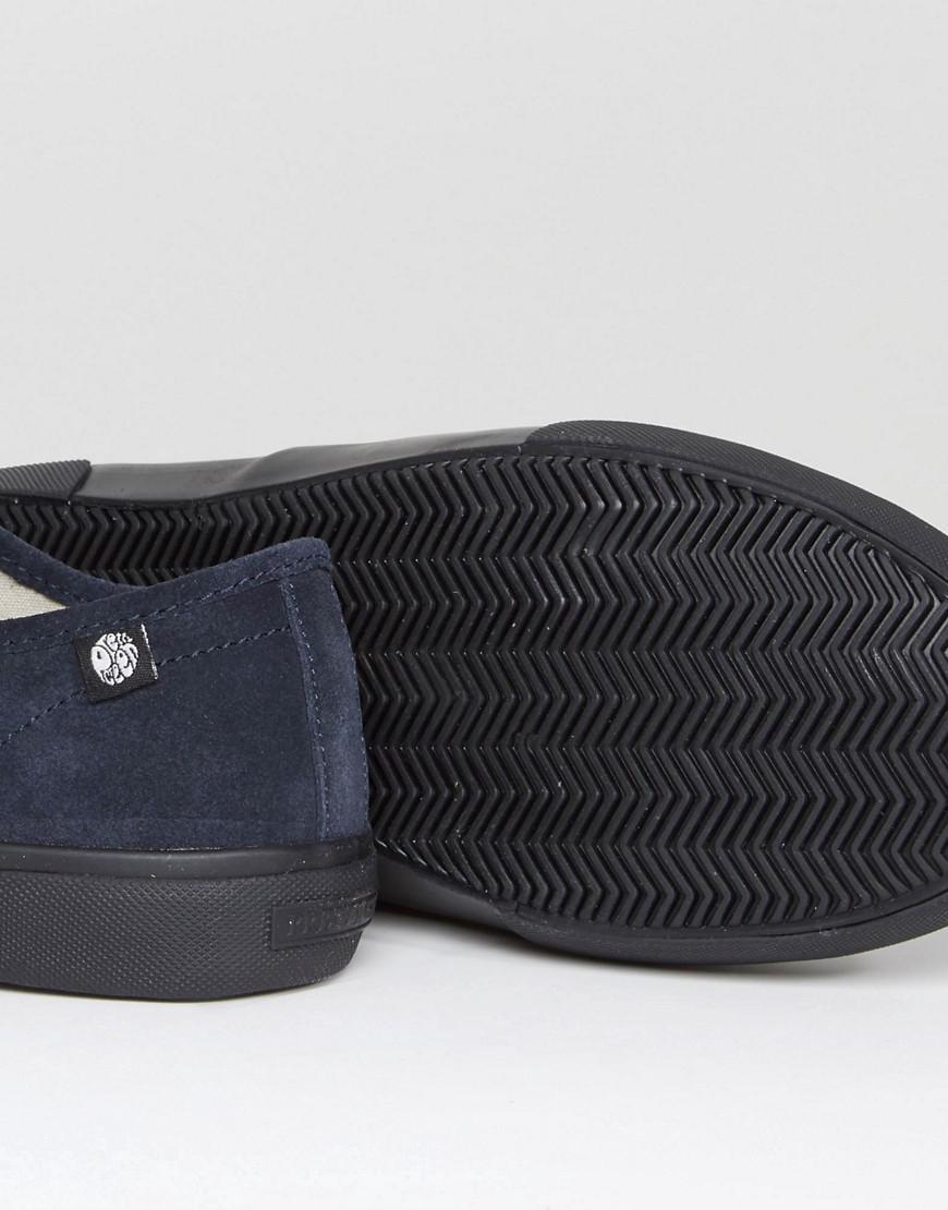 pretty green plimsolls