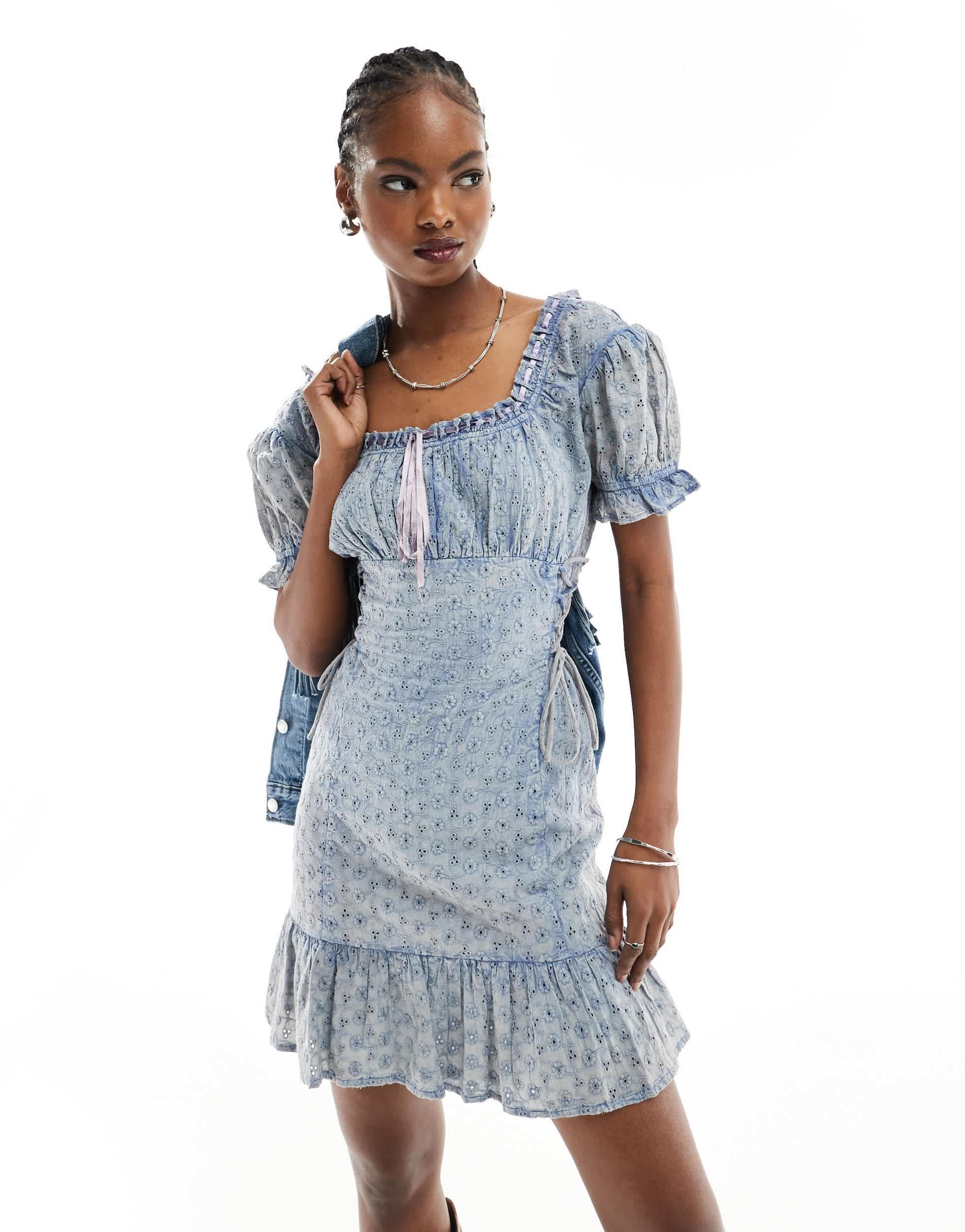 Robe courte style cowgirl western en broderie anglaise Reclaimed vintage en coloris Bleu Lyst