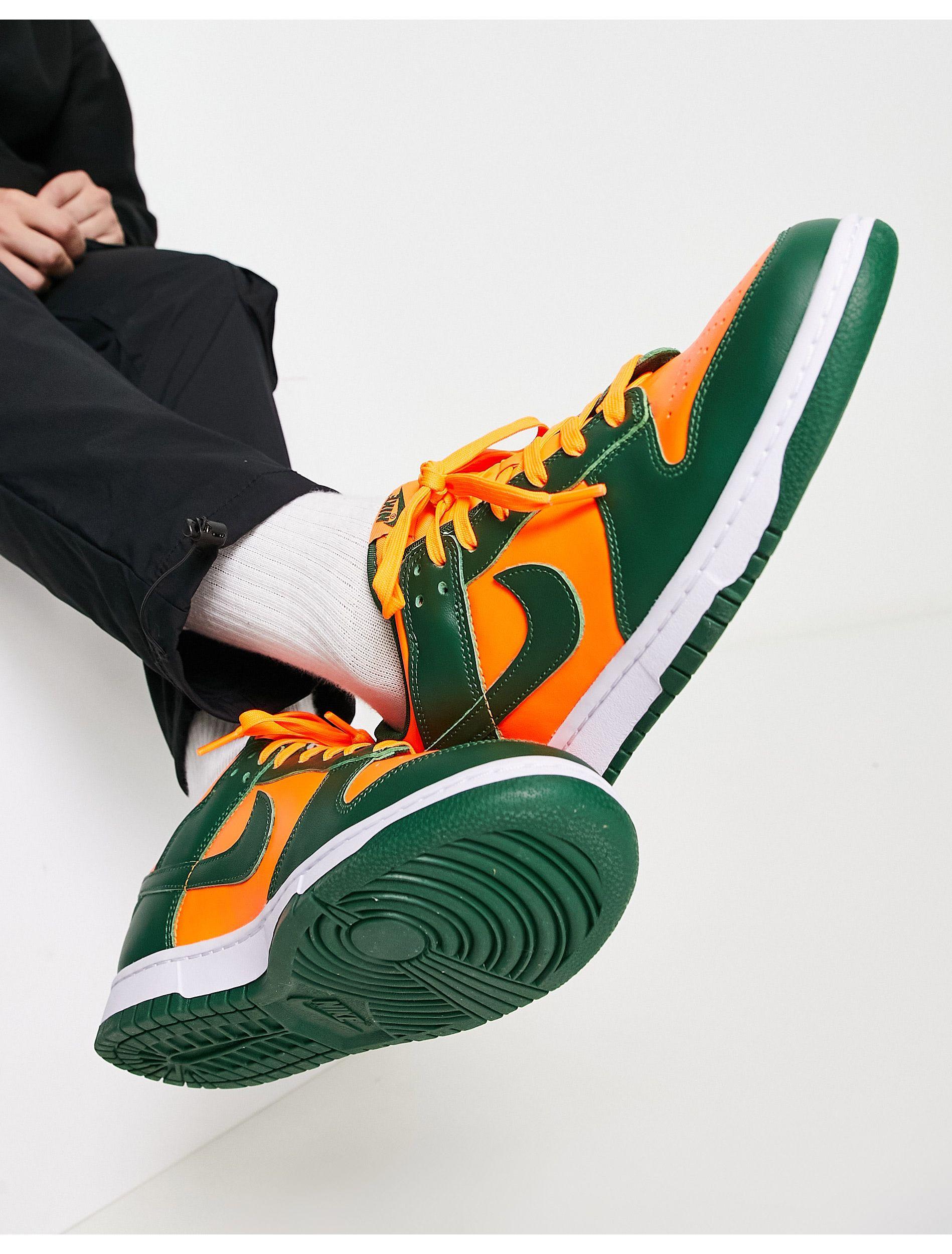 Nike Dunk Low Retro Trainers in Green for Men | Lyst