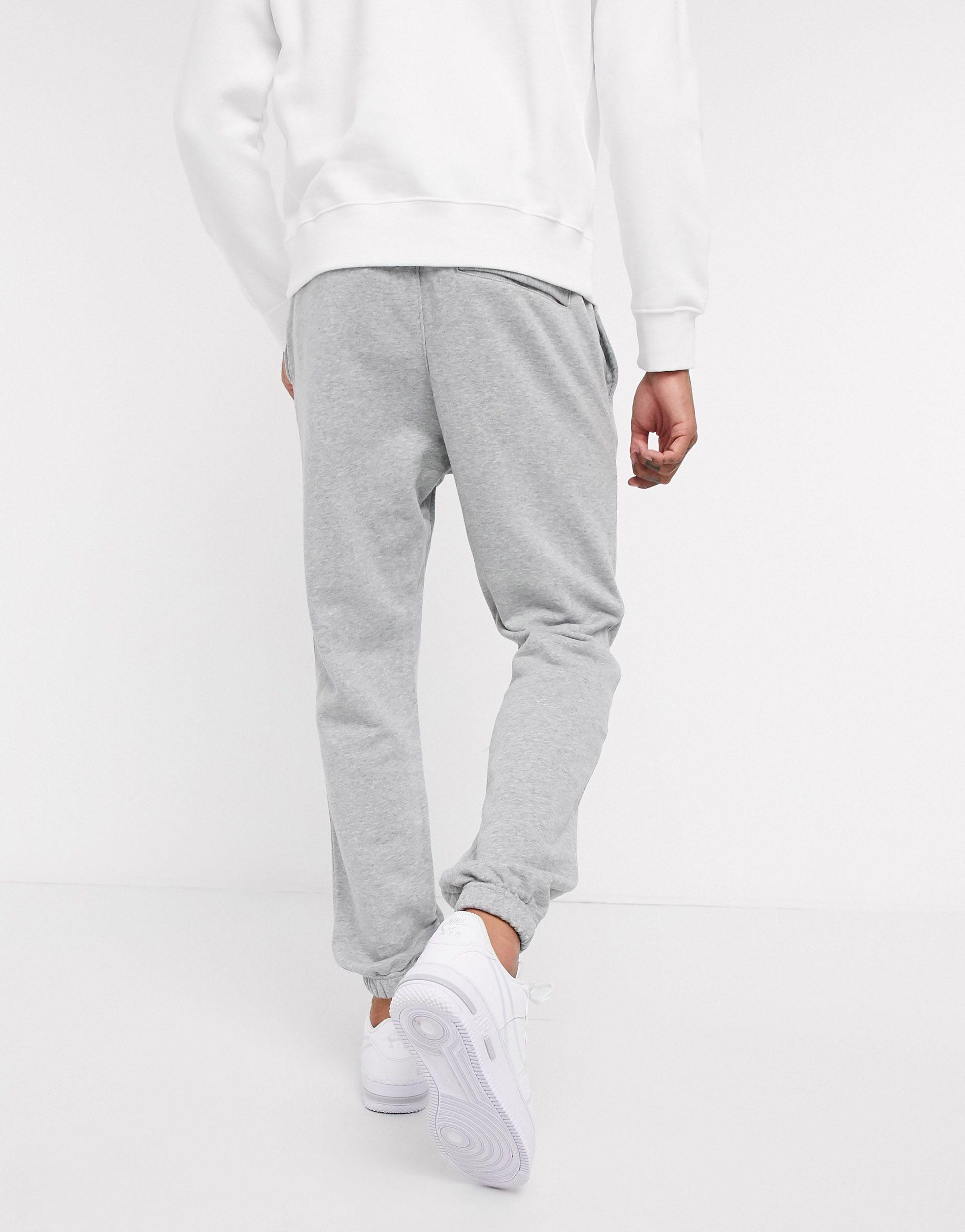 Nike Club Casual Fit Cuffed joggers in Grey (Grey) for Men | Lyst UK