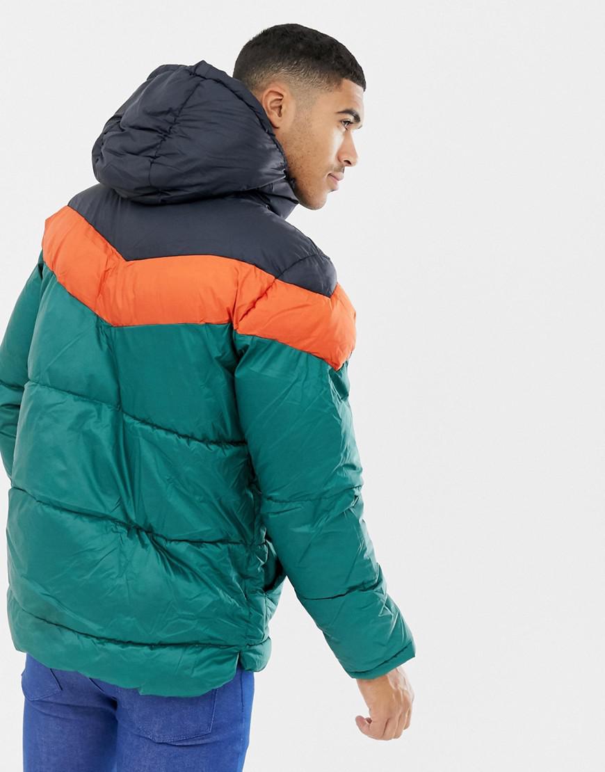 western mountaineering flash