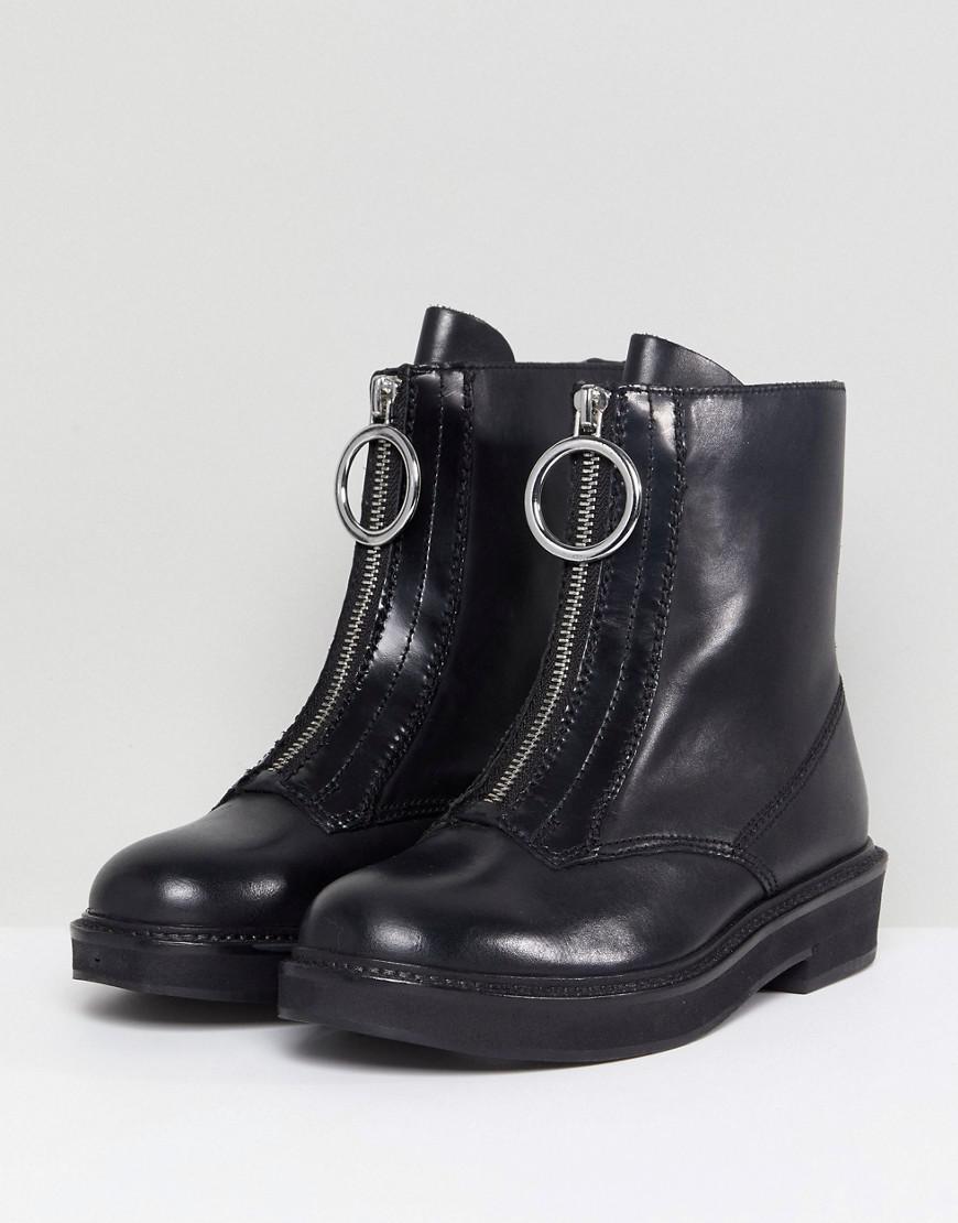 zip up ankle boots