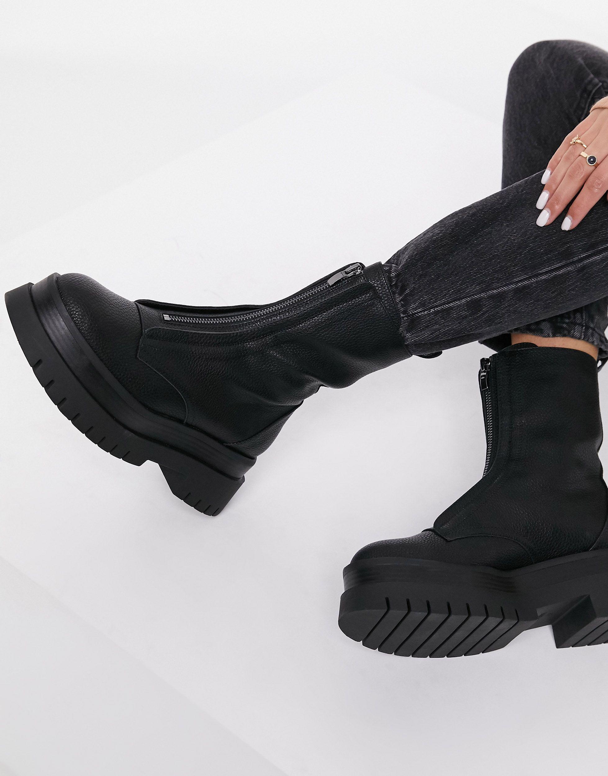 Bershka Zip Front Chelsea Boot in Black | Lyst