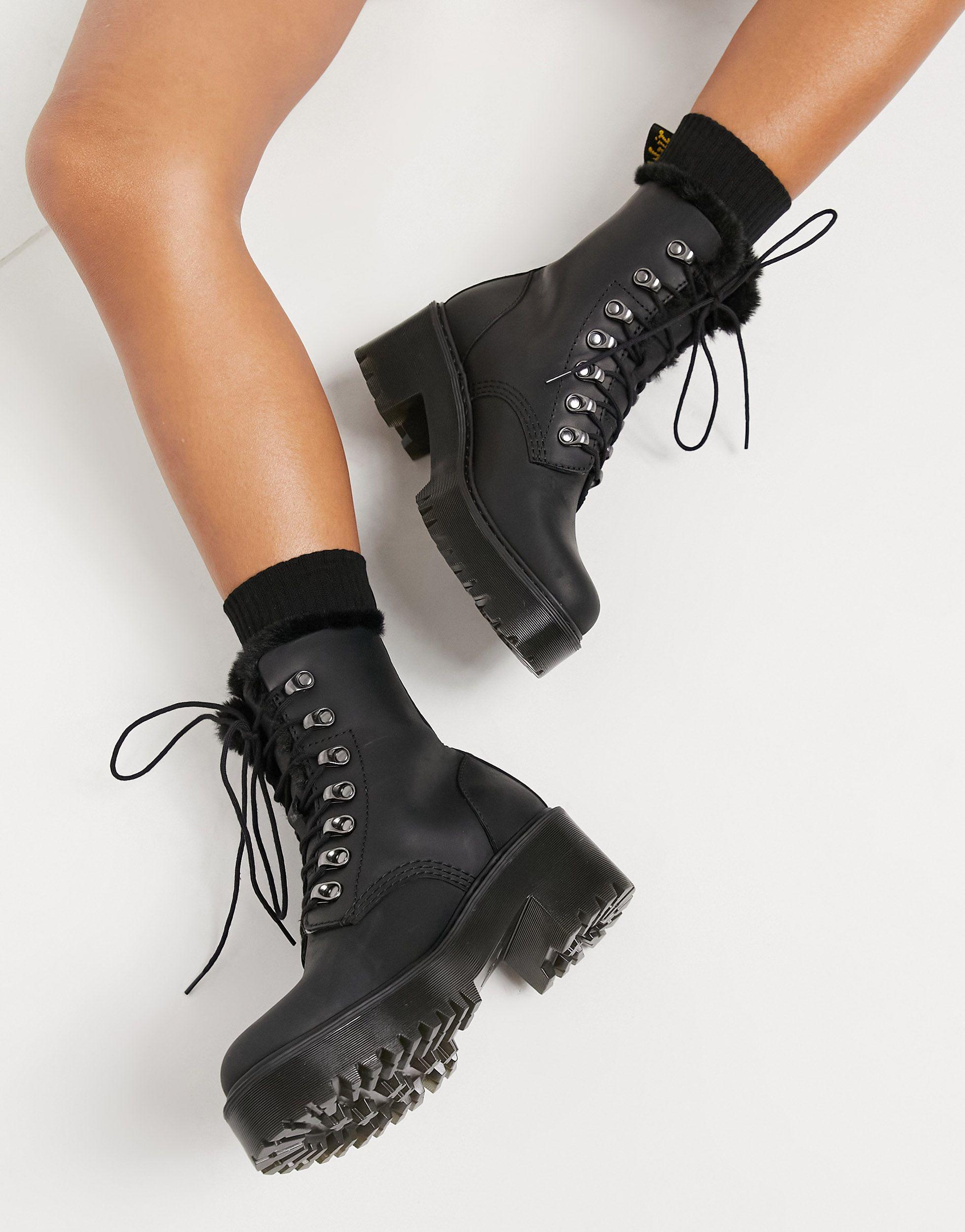 Dr. Martens Leona Fluff Lined Heeled Ankle Boots in Black | Lyst
