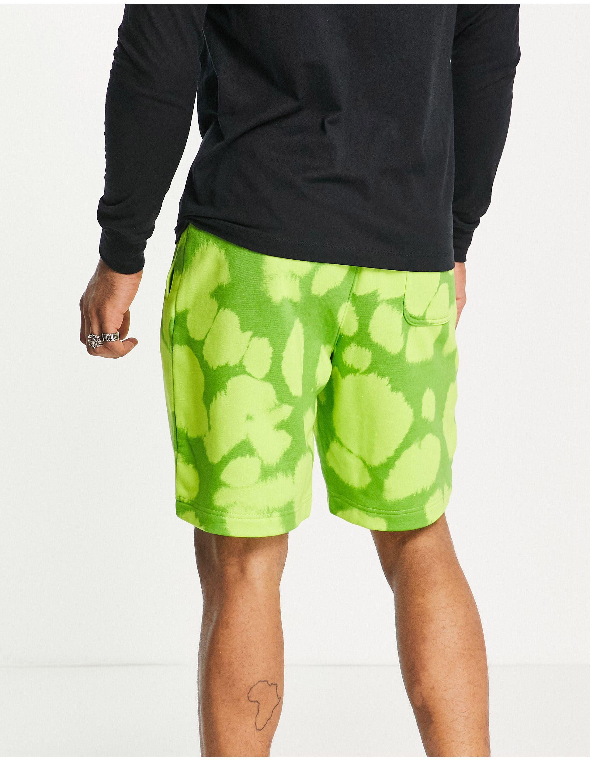 Nike Sport Essentials Acid Wash Fleece Shorts in Green for Men | Lyst