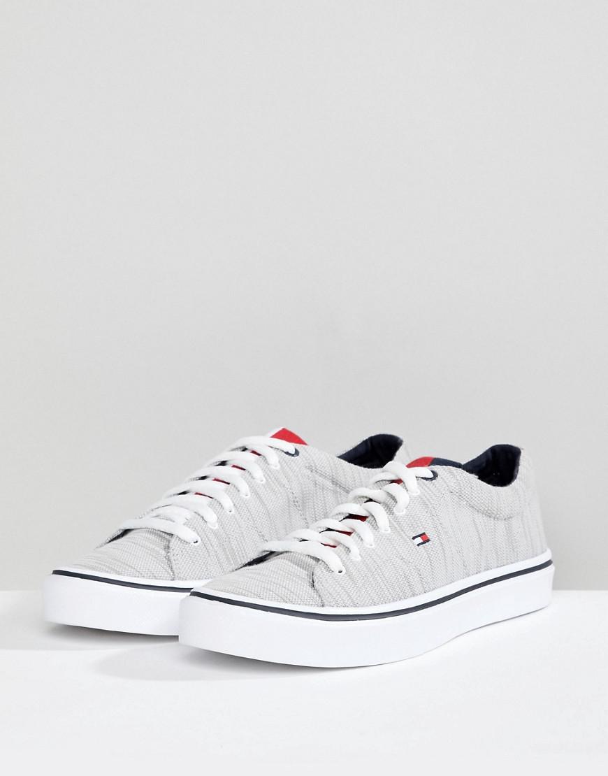 tommy hilfiger lightweight knit sneaker