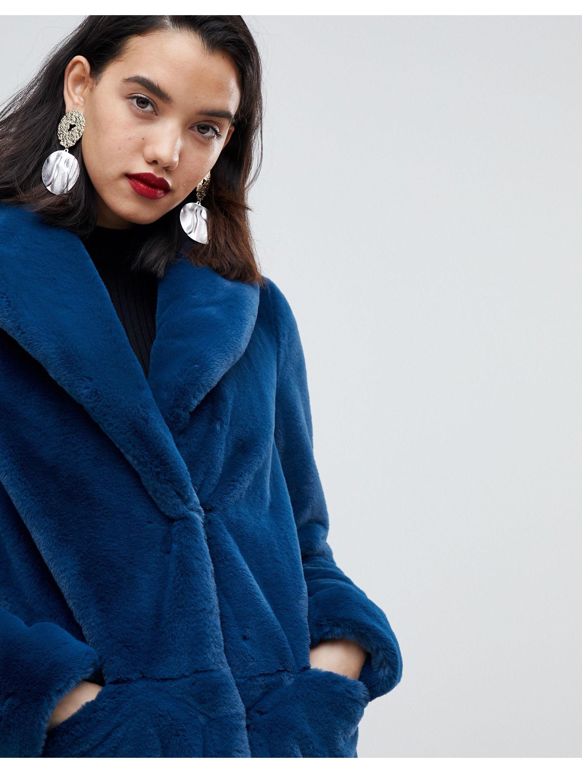 Vero Moda Synthetic Faux Fur Coat in Red | Lyst