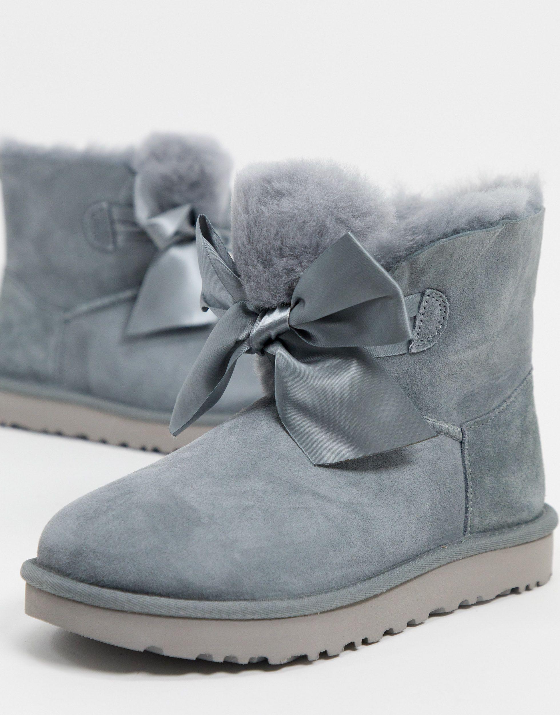 Botines con lazo en gris gita UGG de Tejido sintético de color Gris - Lyst