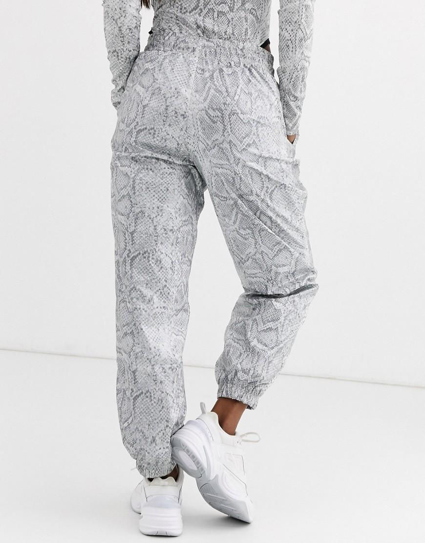 Nike White Snake Print Woven Sweatpants | Lyst