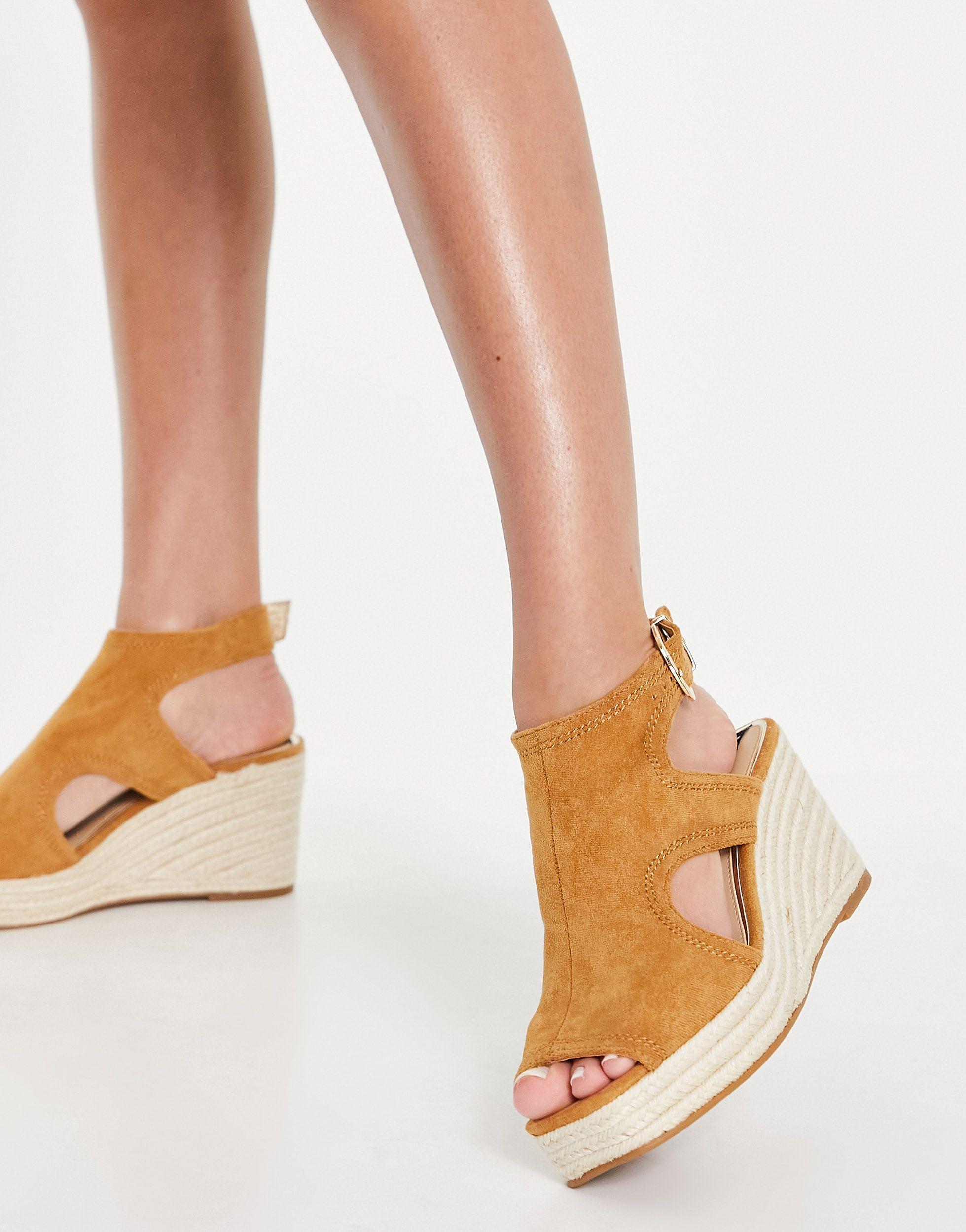 Cut store out wedges