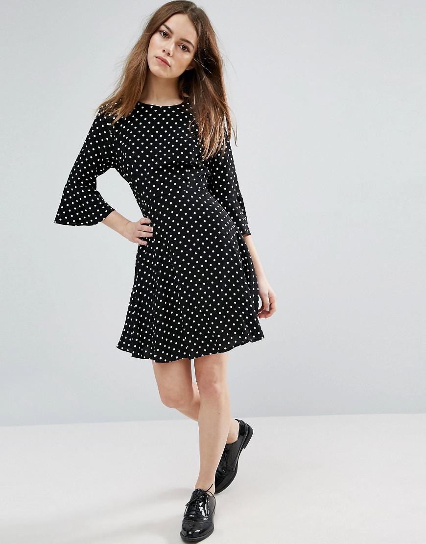 Lyst New Look Polka Dot Fluted Sleeve Dress in Black