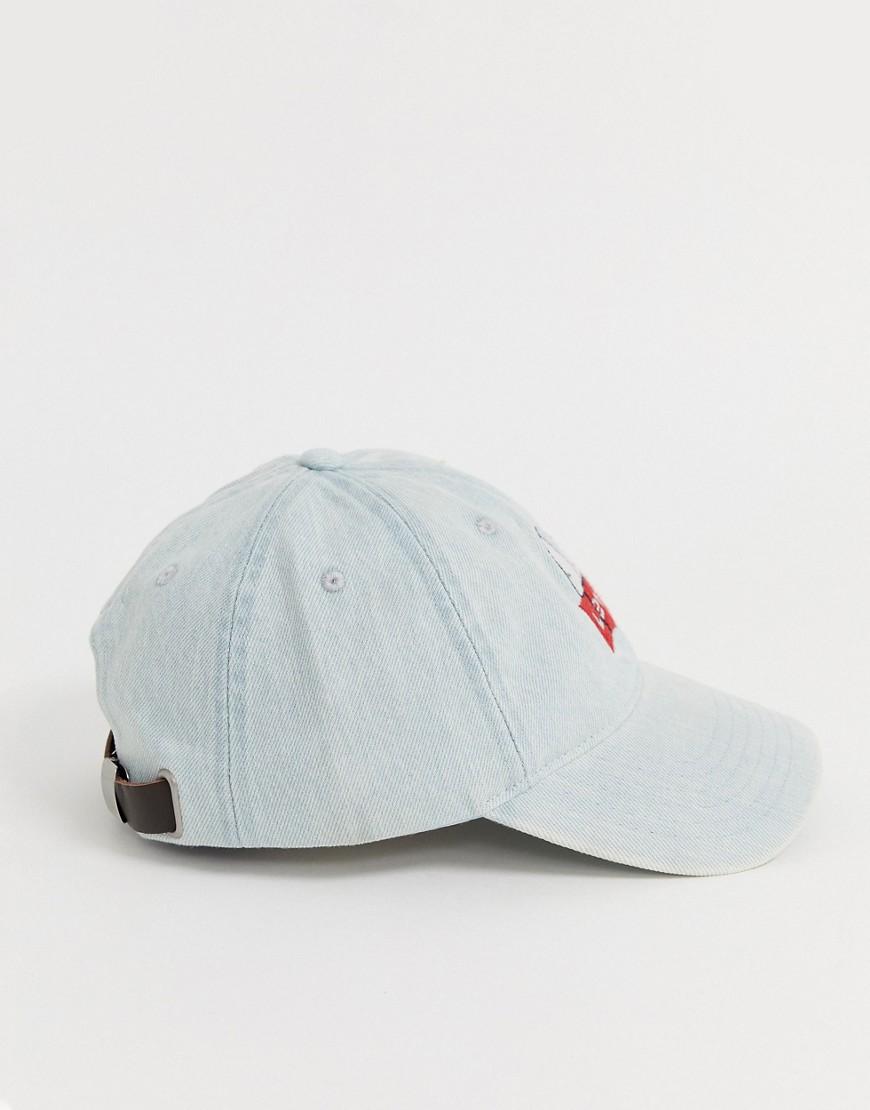 levi's snoopy cap