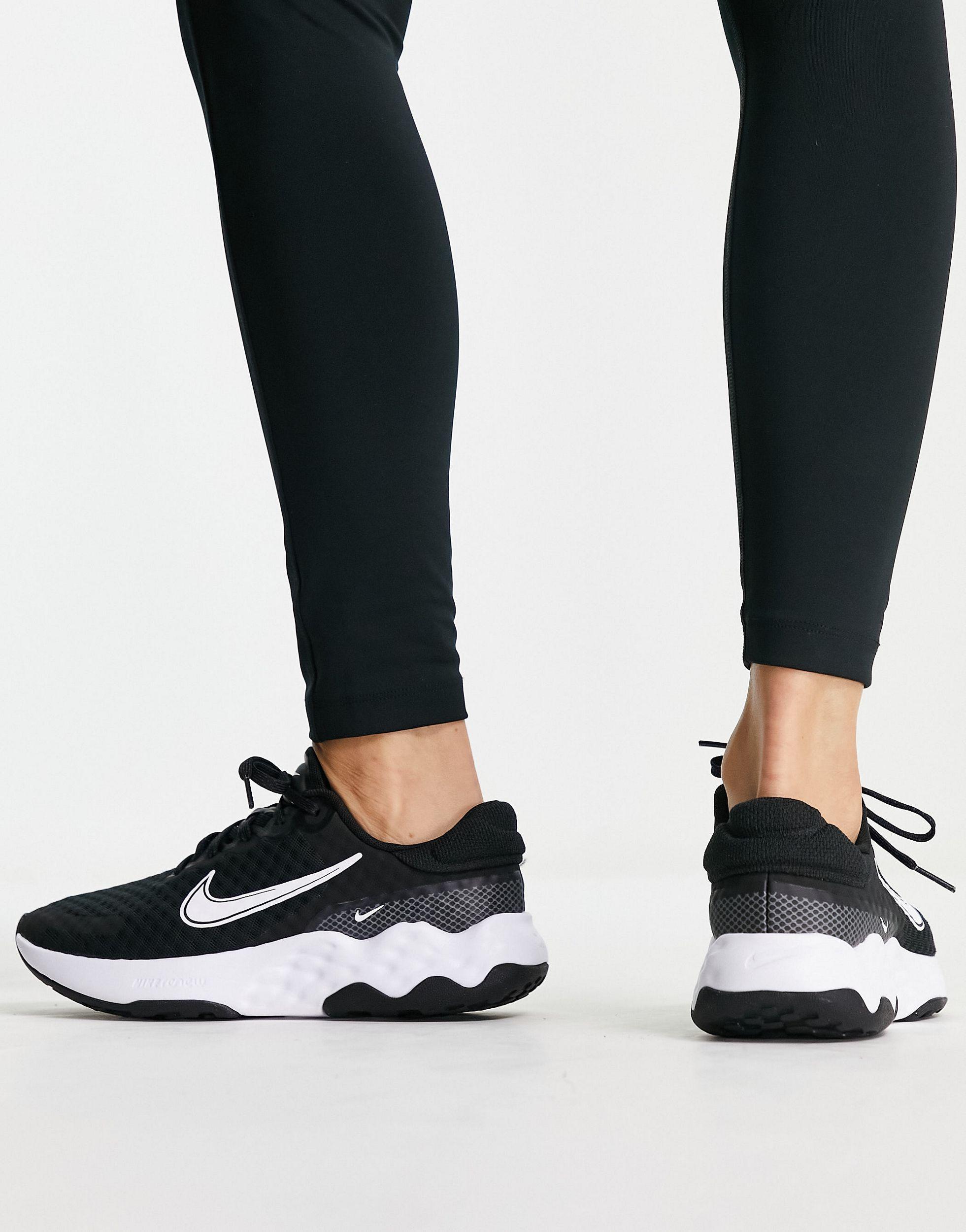 Nike Renew Ride 3 Trainers in Black | Lyst