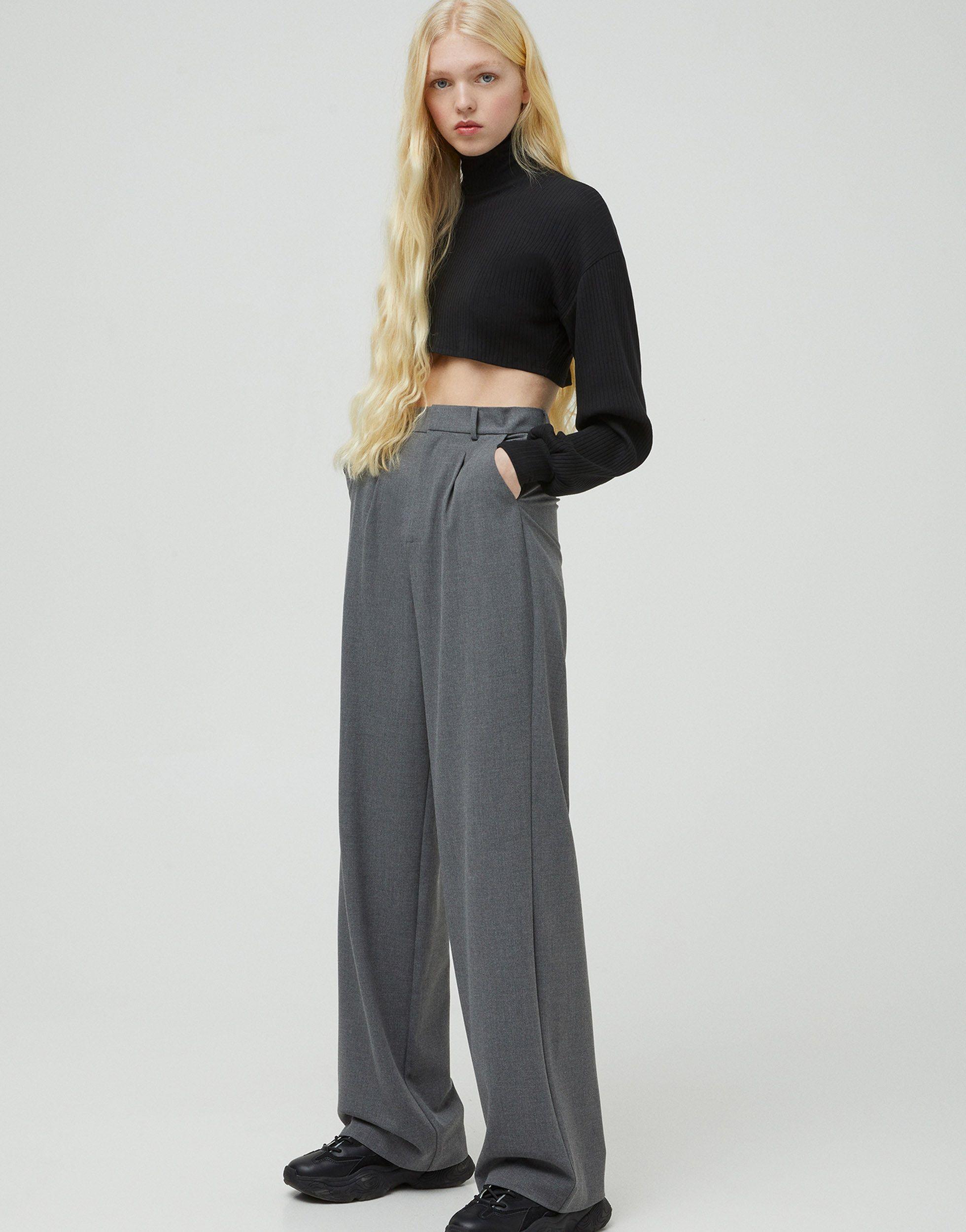 Pantaloni sartoriali dad fit a fondo ampio grigi di Pull\u0026Bear in Grigio |  Lyst