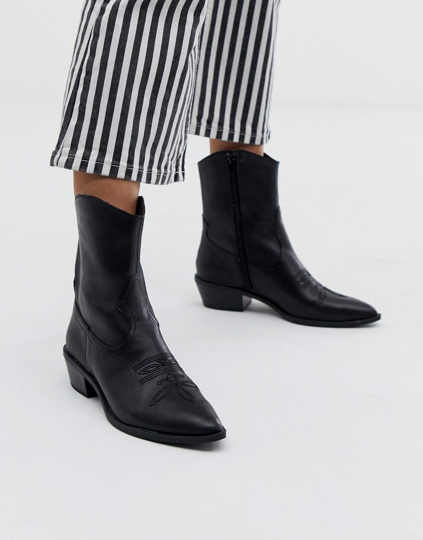 Bershka Western Leather Ankle Boot In Black in Black - Save 3% - Lyst