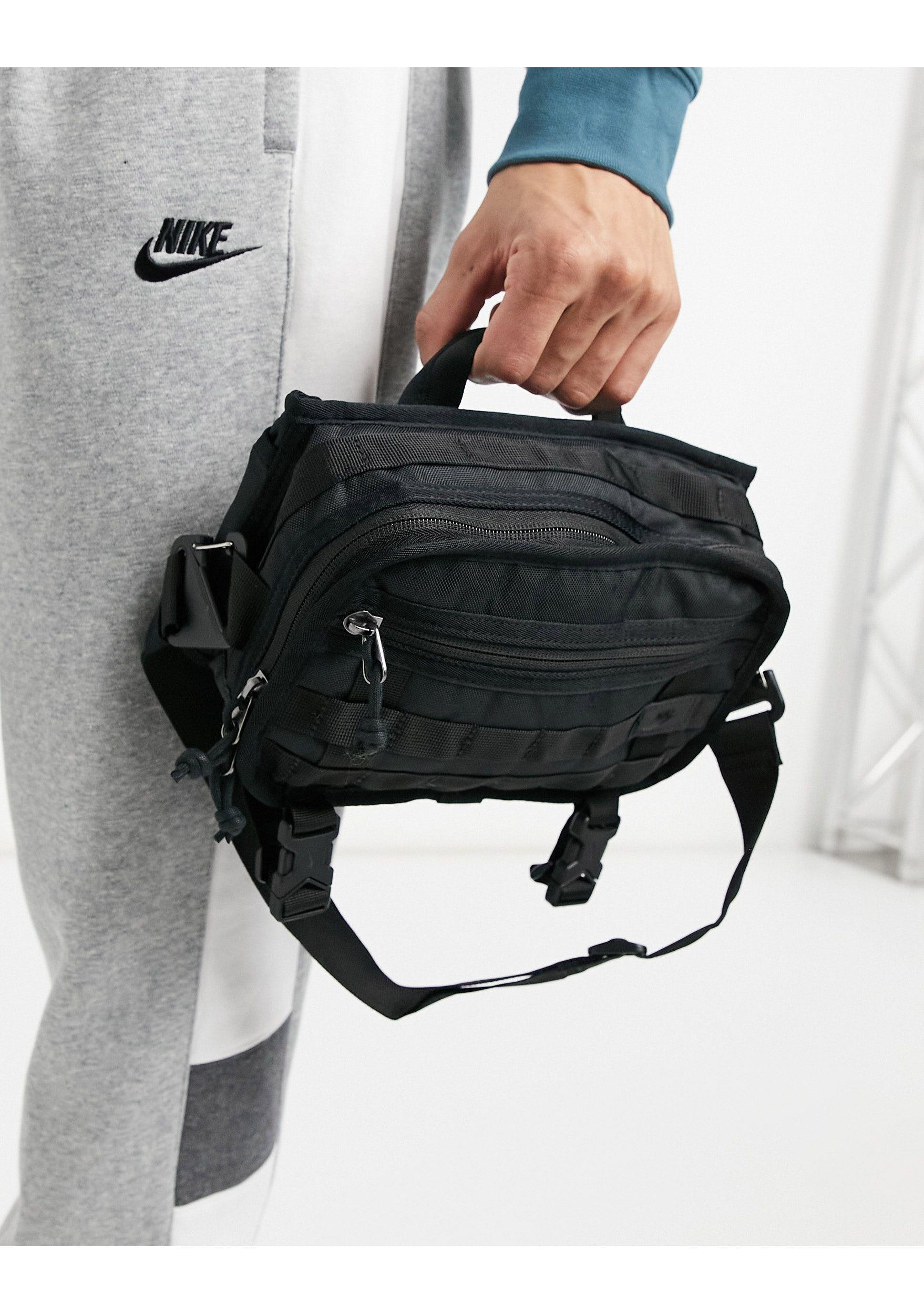 solamente O después Fielmente Nike Rpm Bum Bag in Black for Men | Lyst