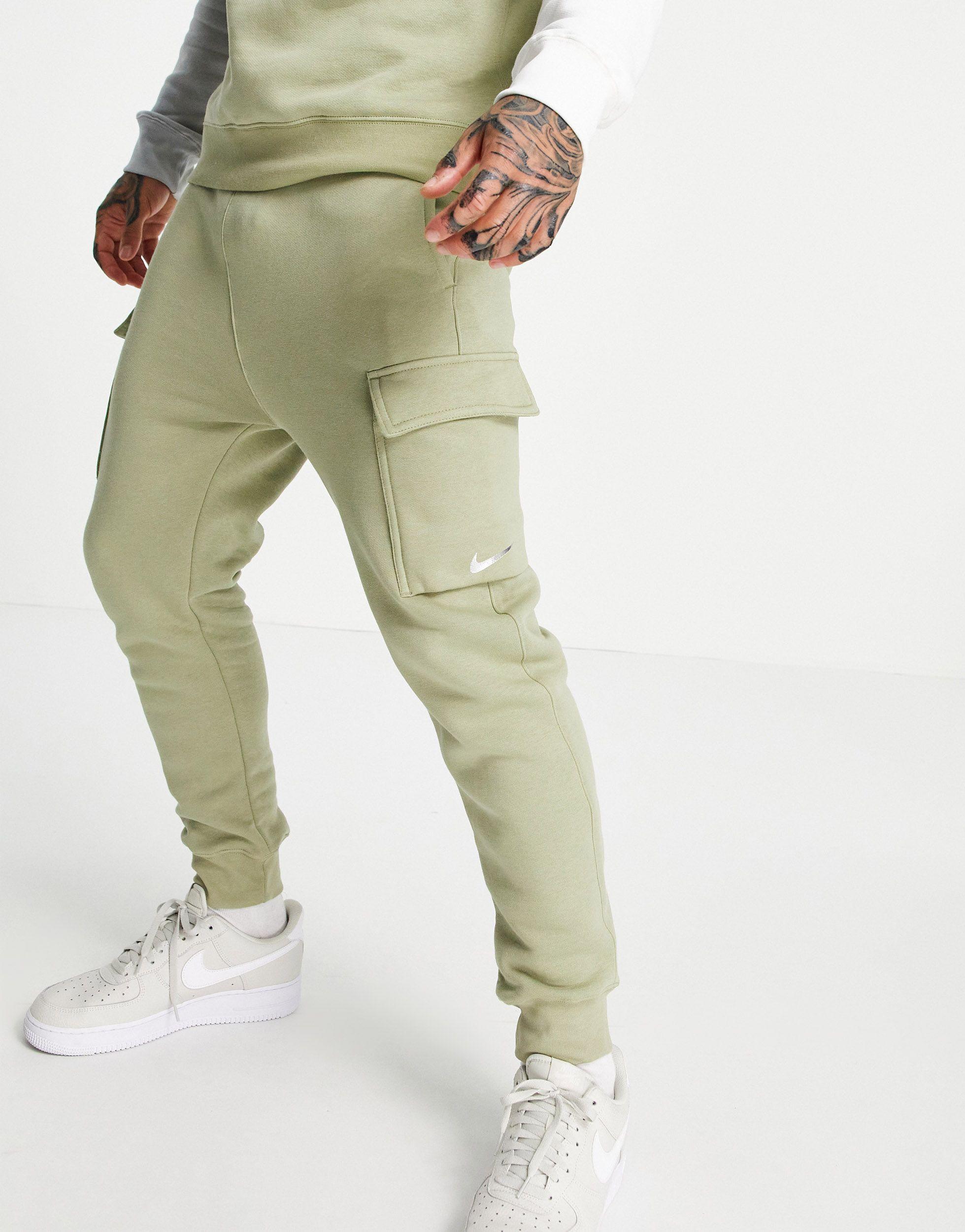 Nike Club Cargo Jogger In Green atelieryuwa.ciao.jp