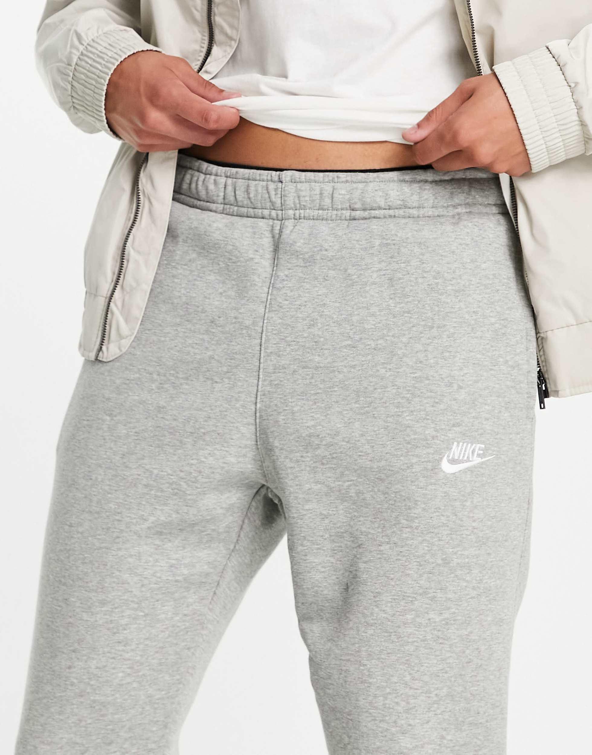 Nike Club Cuffed Sweatpants in Grey for Men Lyst Canada