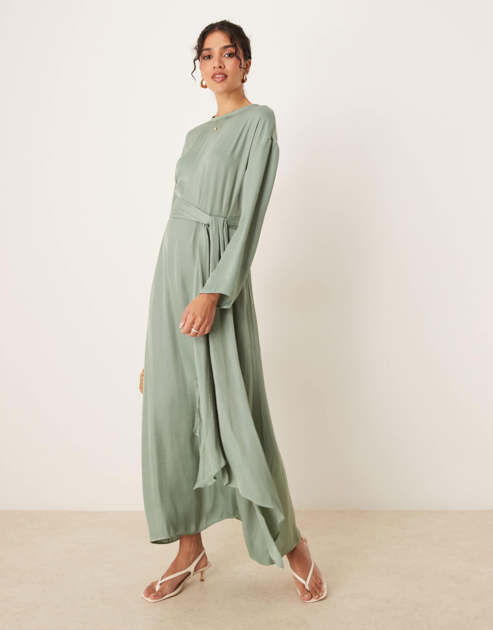Tulle Robe Vert Sauge Asos Robe Manches Courtes Deluxe Maya Vert
