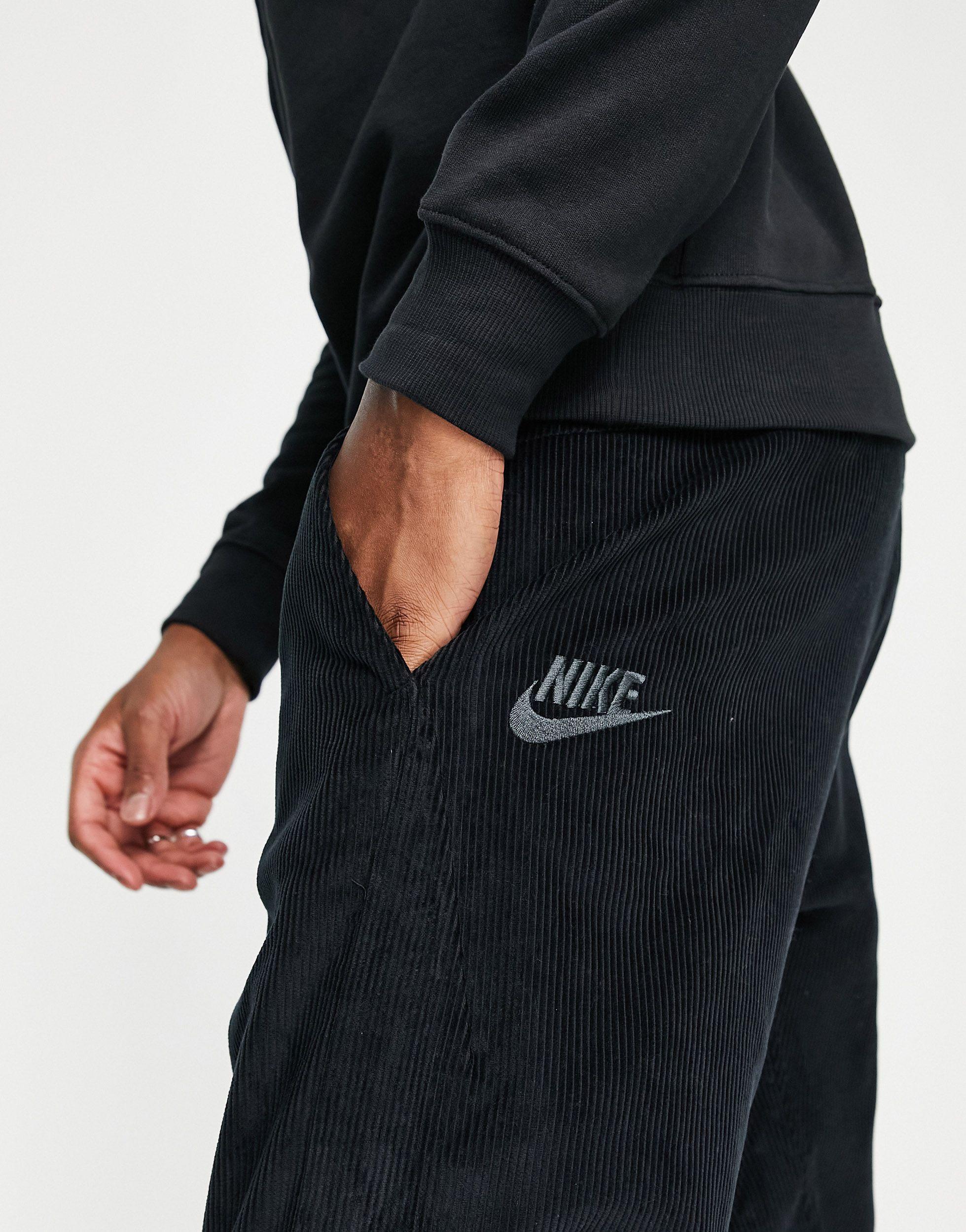 Pantalon court fuselé en velours côtelé Nike pour homme en coloris Noir |  Lyst