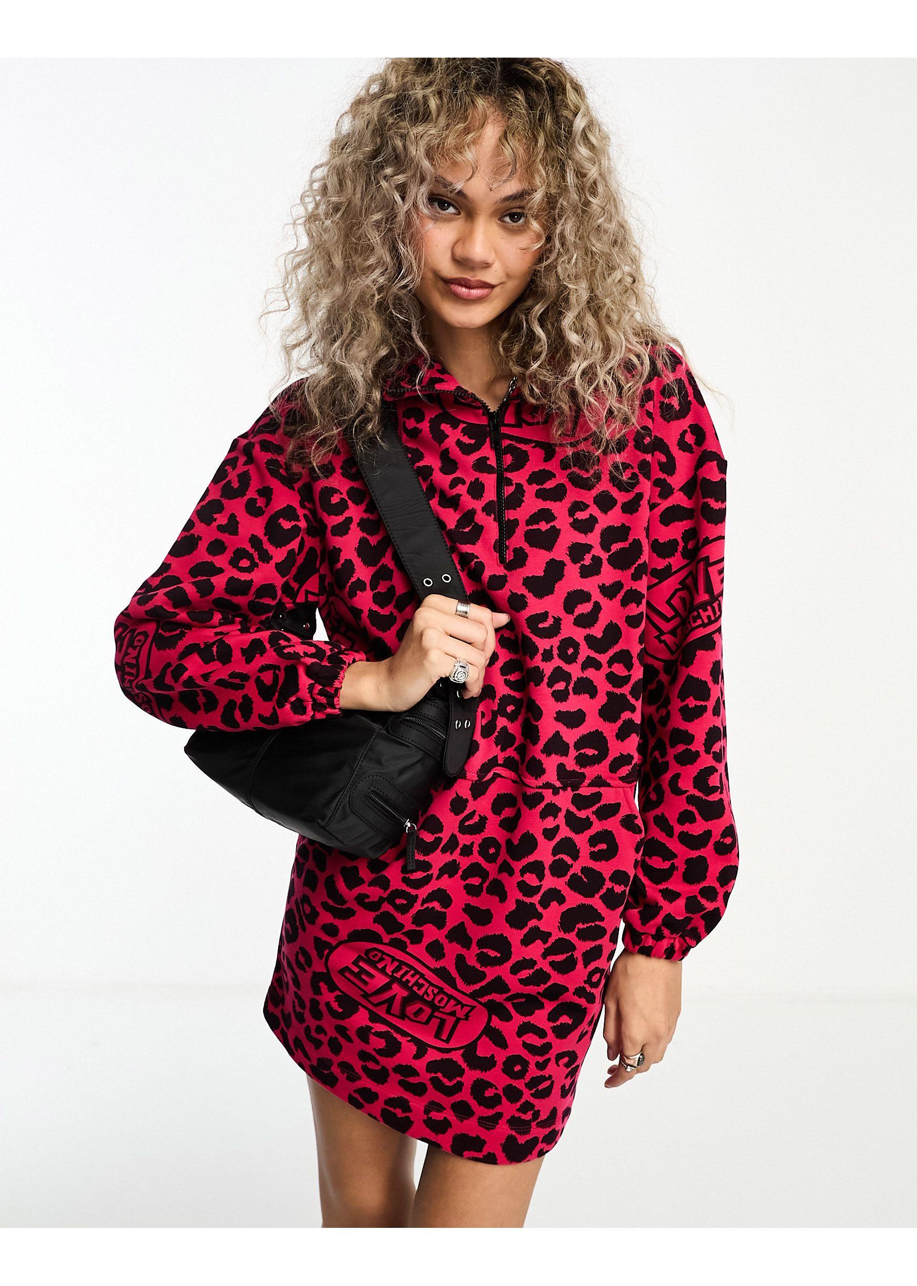 Vestito felpa con stampa rossa leopardata di Love Moschino in