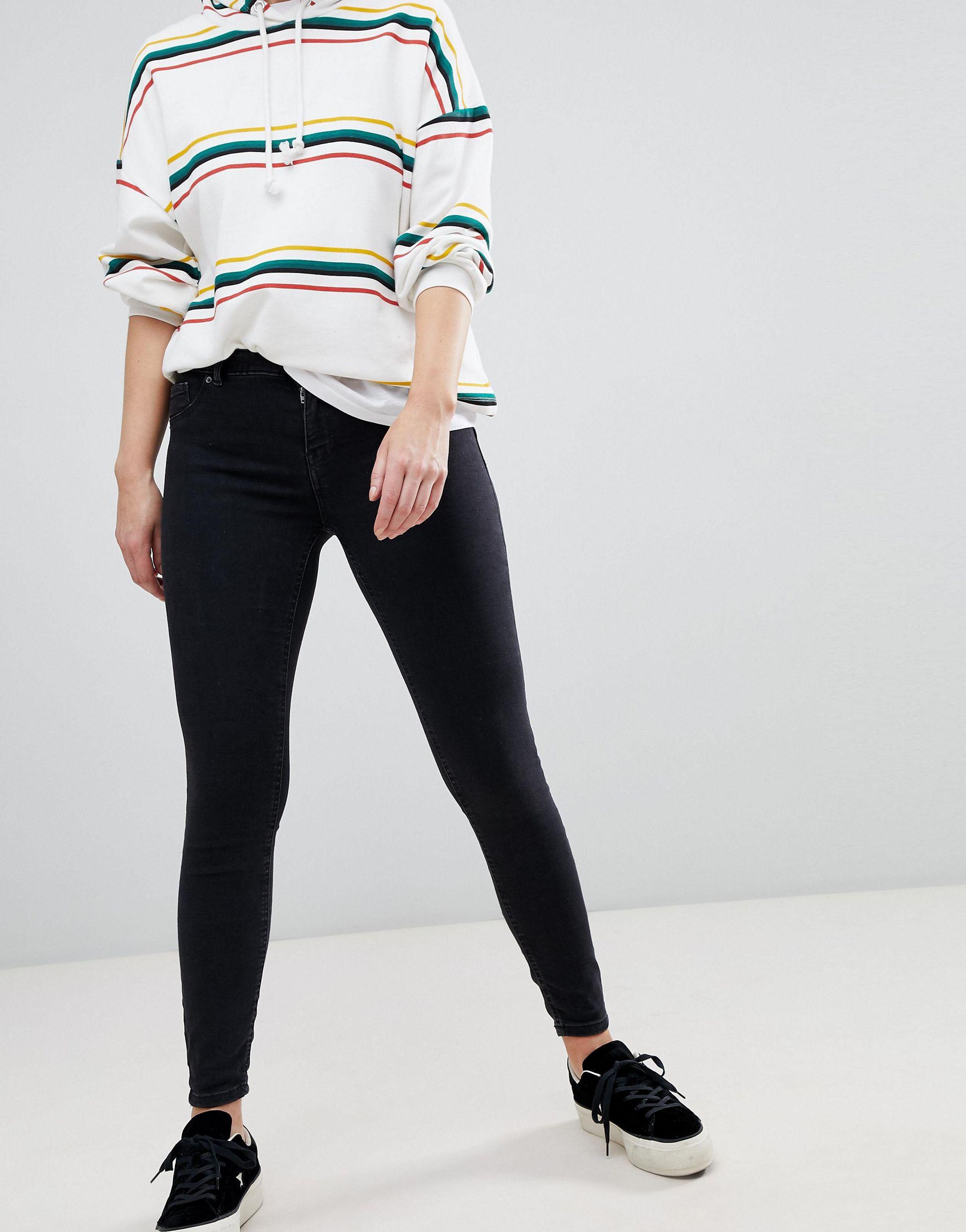 Vaqueros ajustados push up Bershka de Denim de color Negro | Lyst