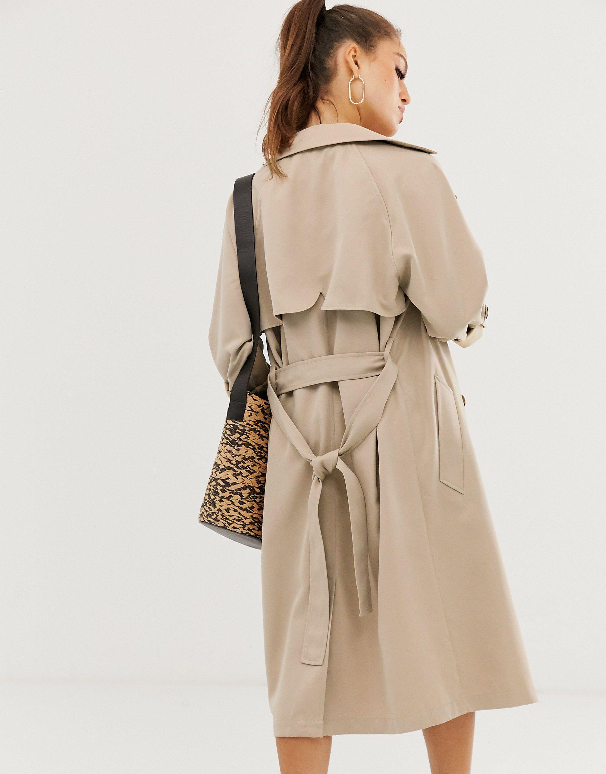 Stradivarius Long Flowy Trenchcoat In Camel in Natural | Lyst