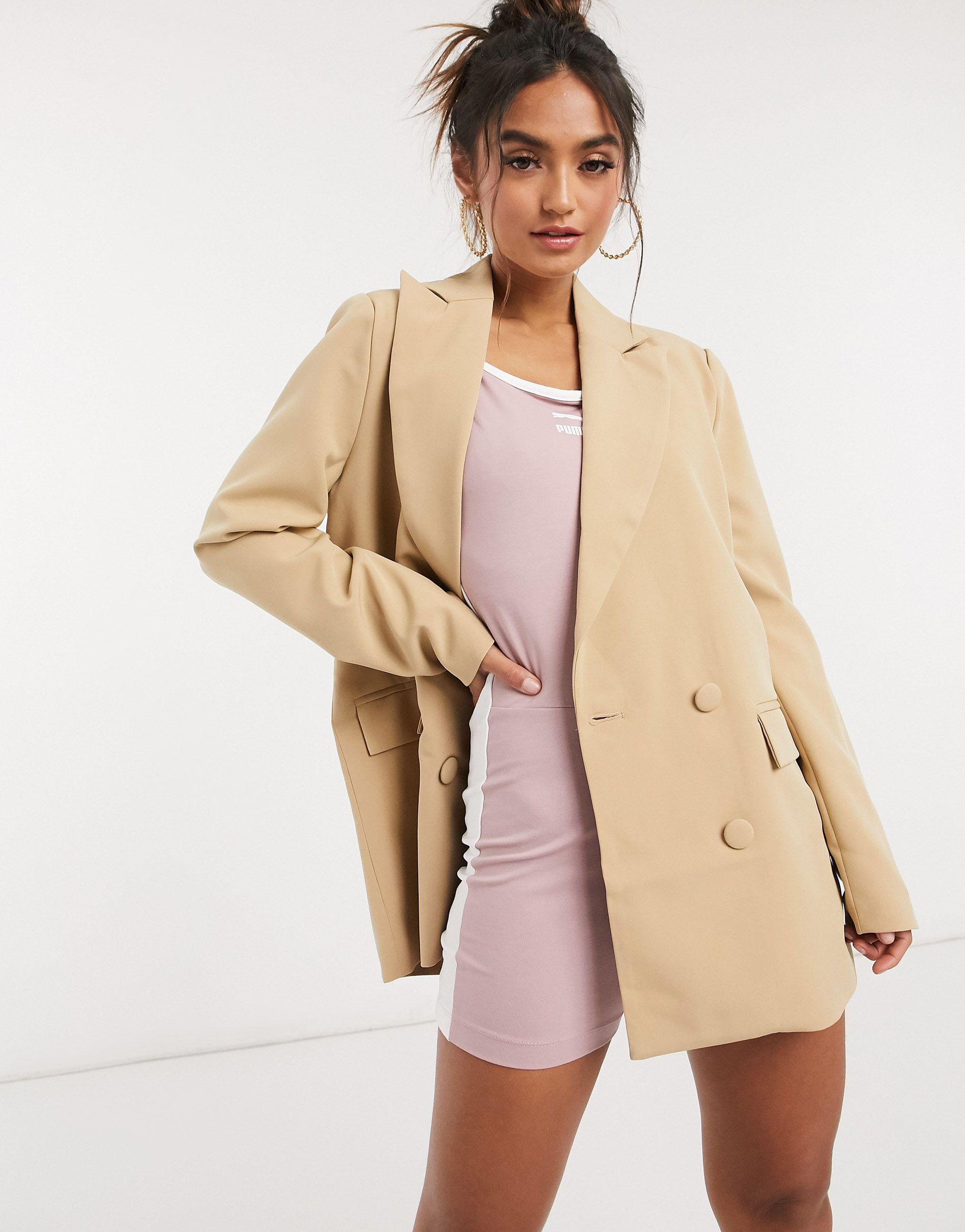 tan oversized blazer