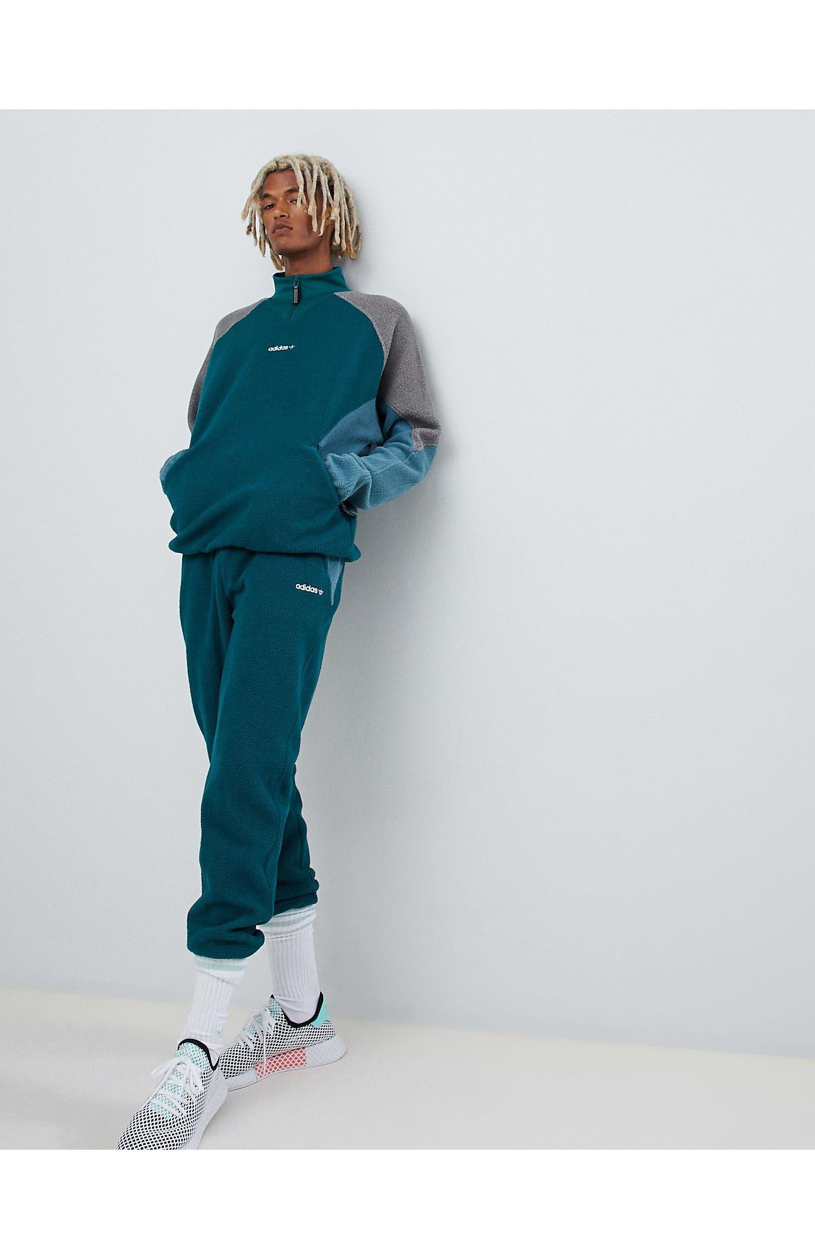 nike phantom venom pro ag