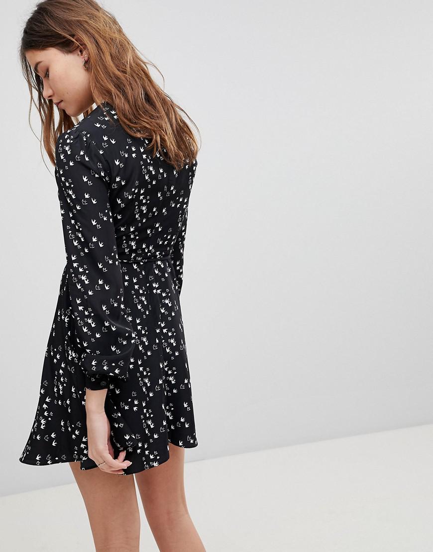 Cur Hirondelles Cache Et Coloris Robe Black Manches En Longues Glamorous Motif ED9IHbeW2Y
