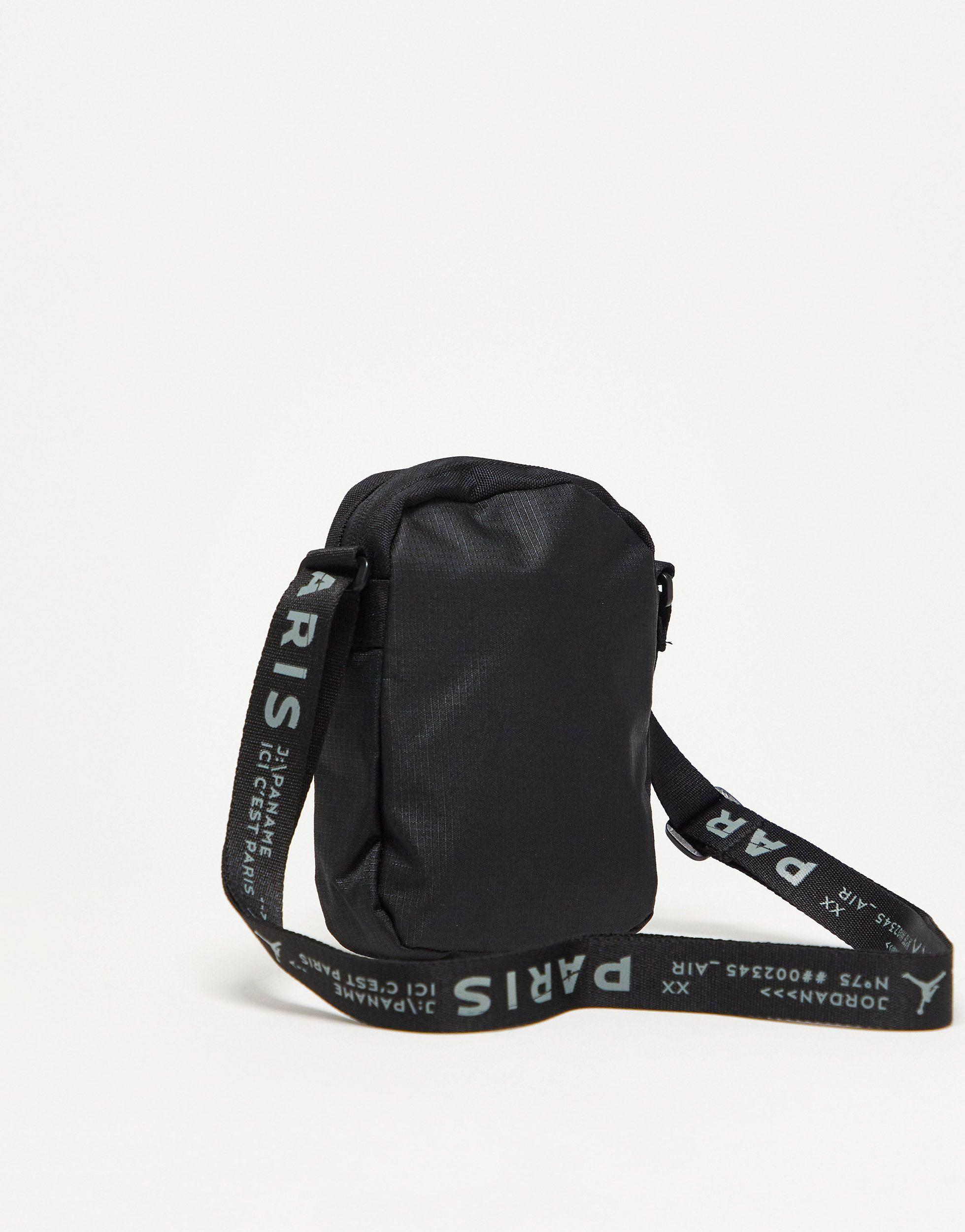Nike Paris Saint germain Crossbody Bag in Black Lyst UK
