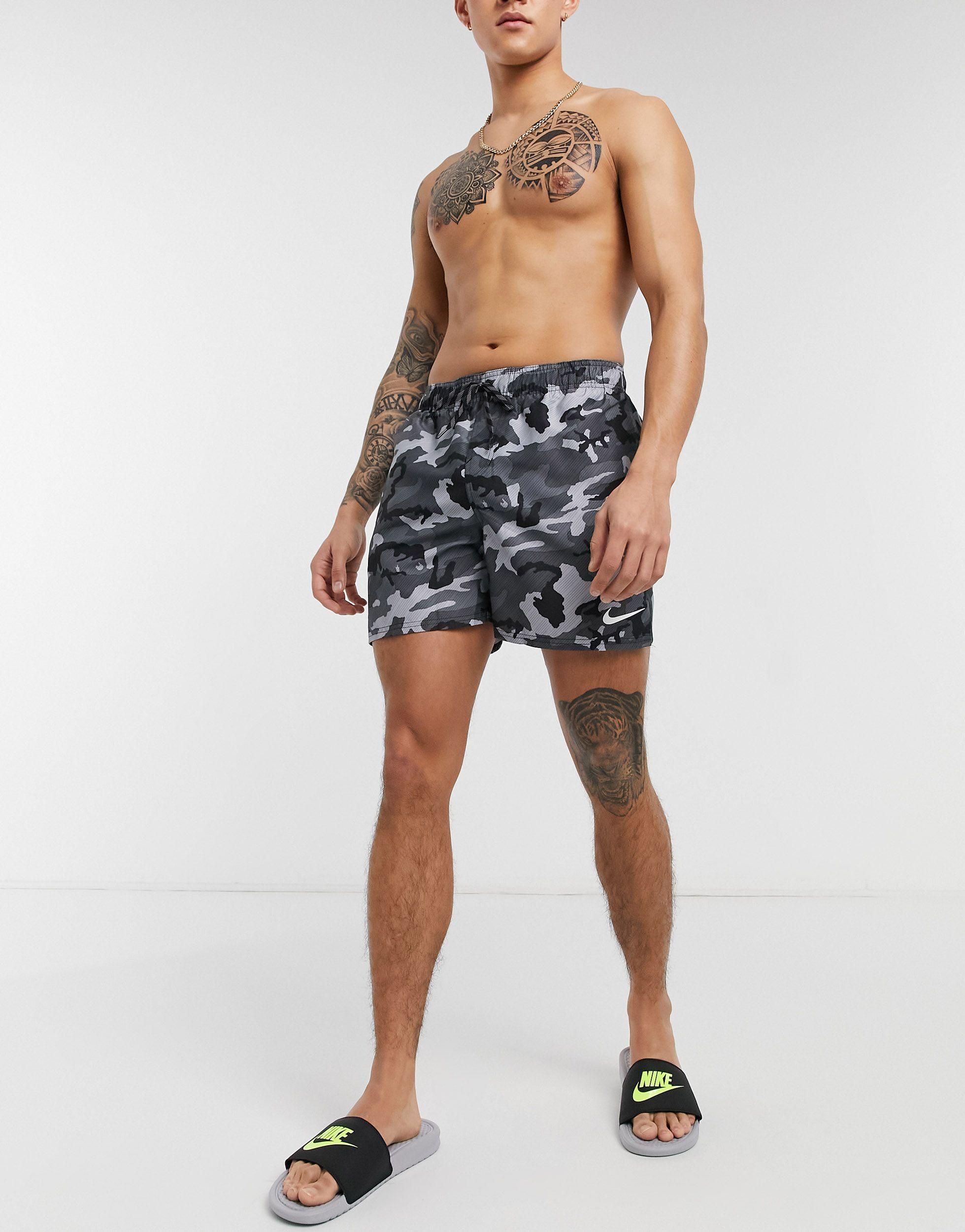 Nike Swimming – Volley-Shorts mit Military-Muster in Schwarz für Herren |  Lyst AT