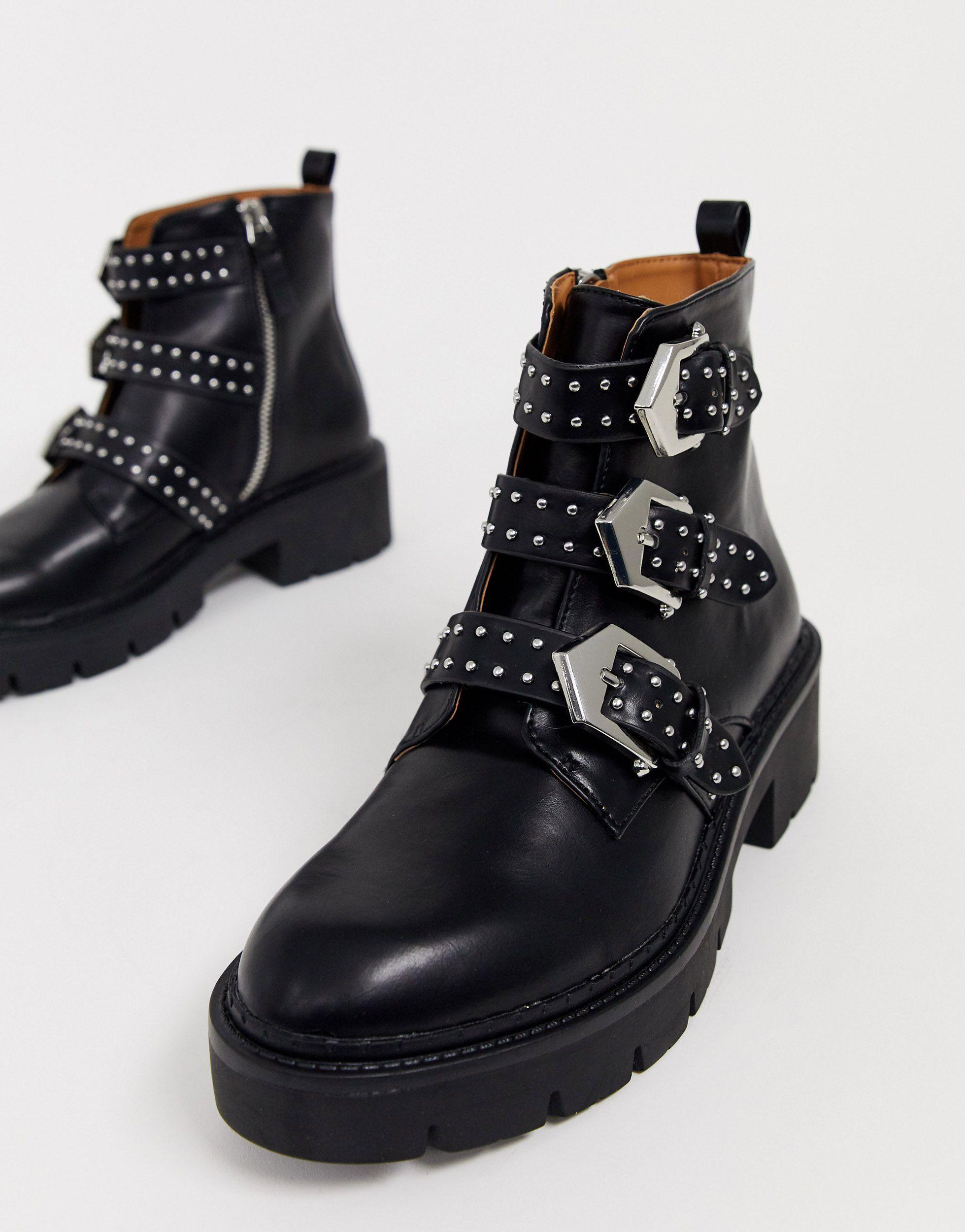 Pull&Bear Studded Multi Buckle Chunky Soled Boots in Black | Lyst
