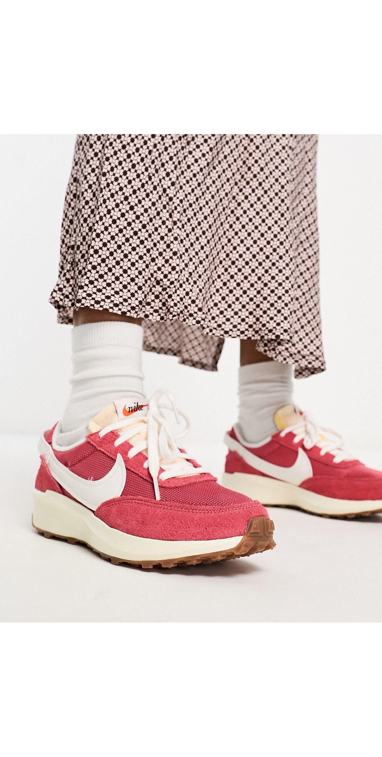 debut sneakers