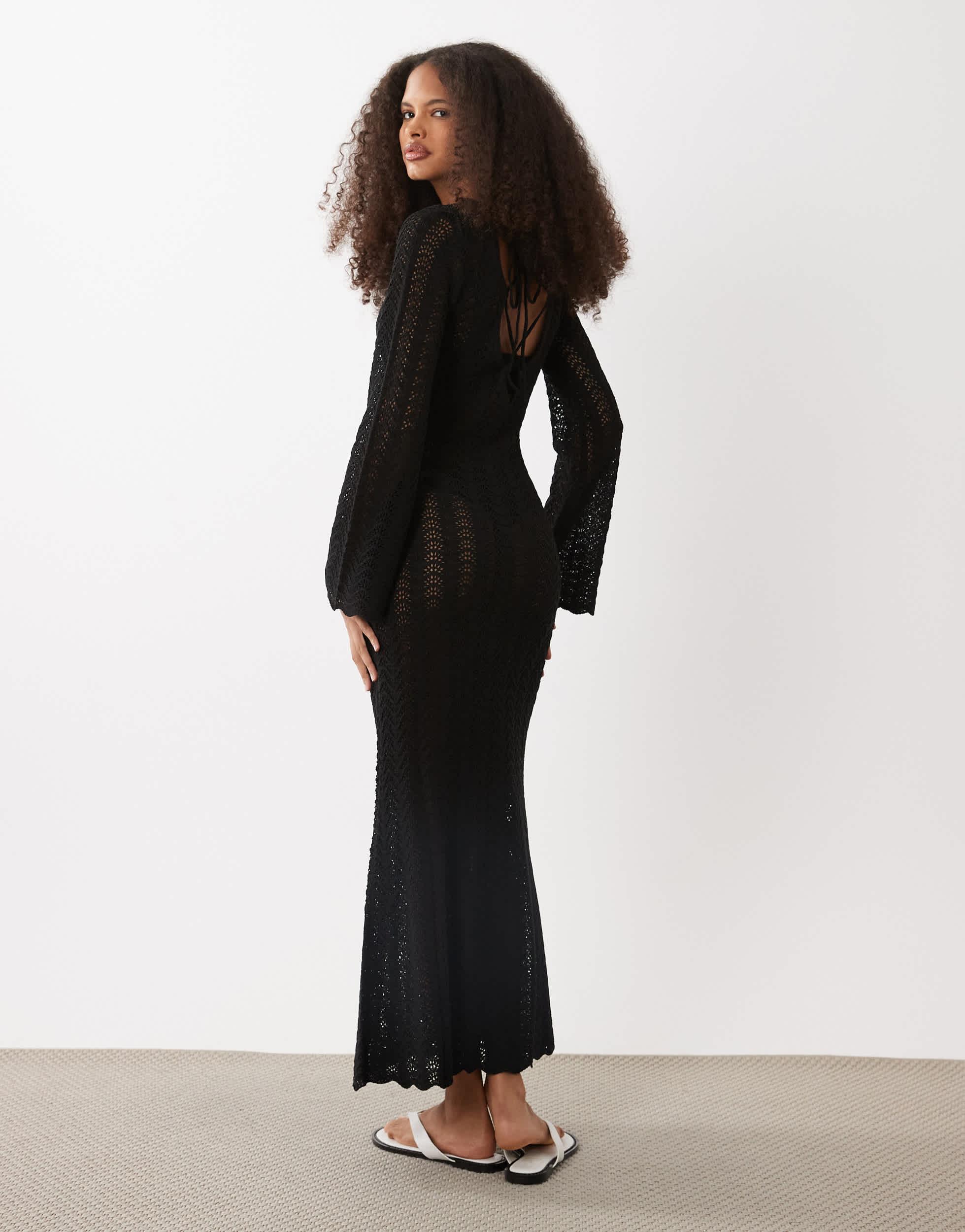 low back knit dress KNIT LOW-BACK MAXI DRESS IN BEIGE | CULT MIA main image 0