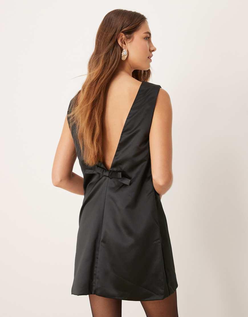abercrombie black silk dress Abercrombie black satin dress with option of
