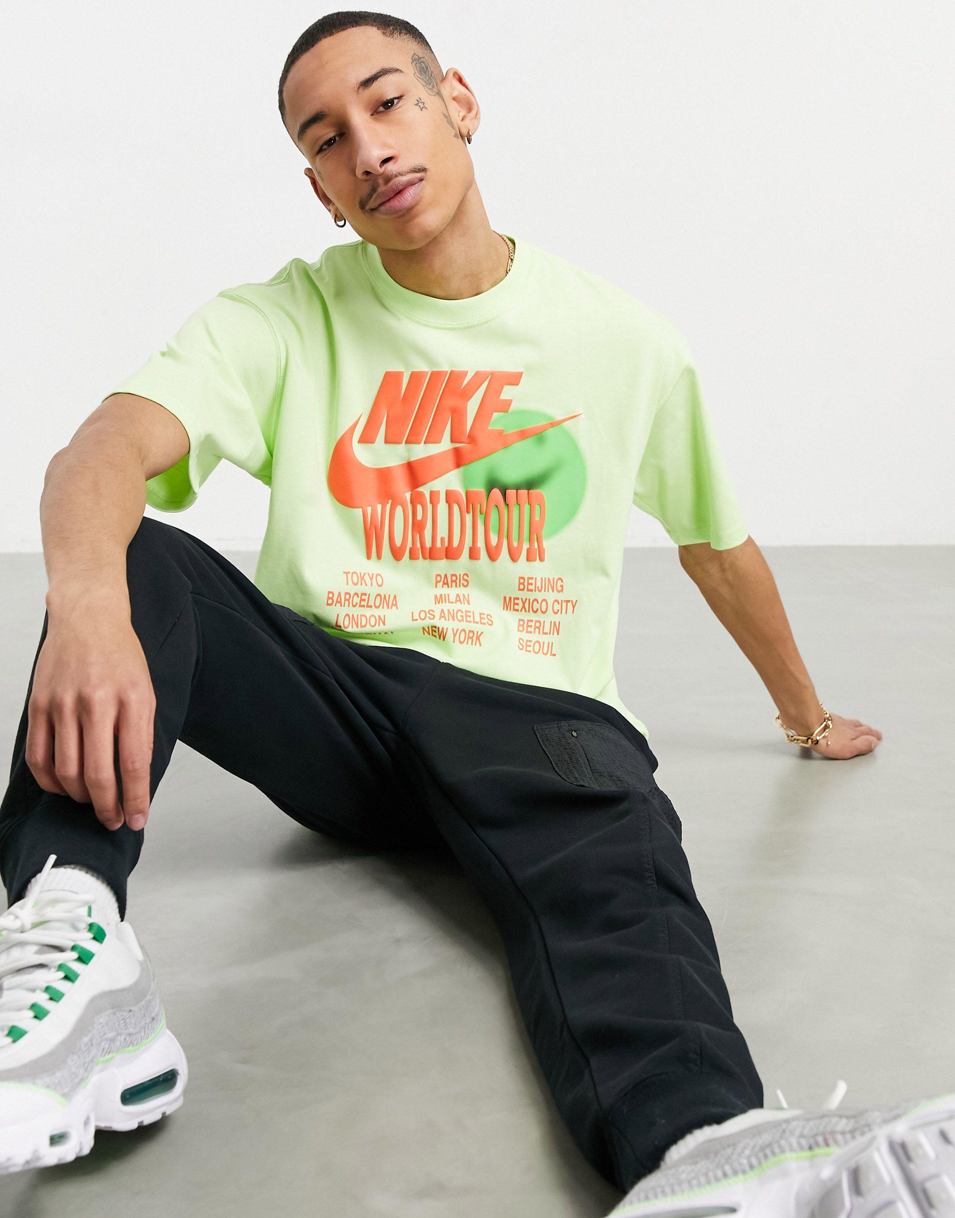 Nike World Tour Pack Graphic Oversized T-shirt in Green for Men | Lyst
