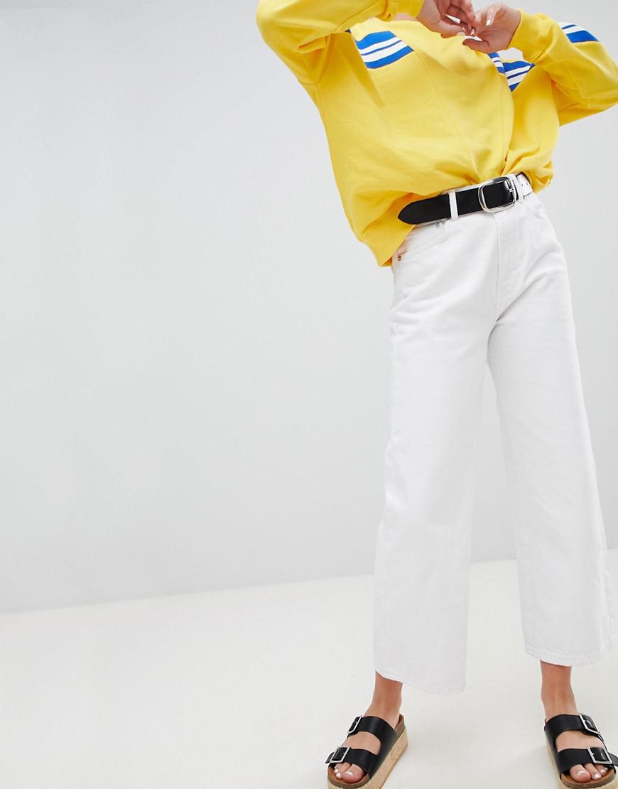 white mom jeans pull and bear