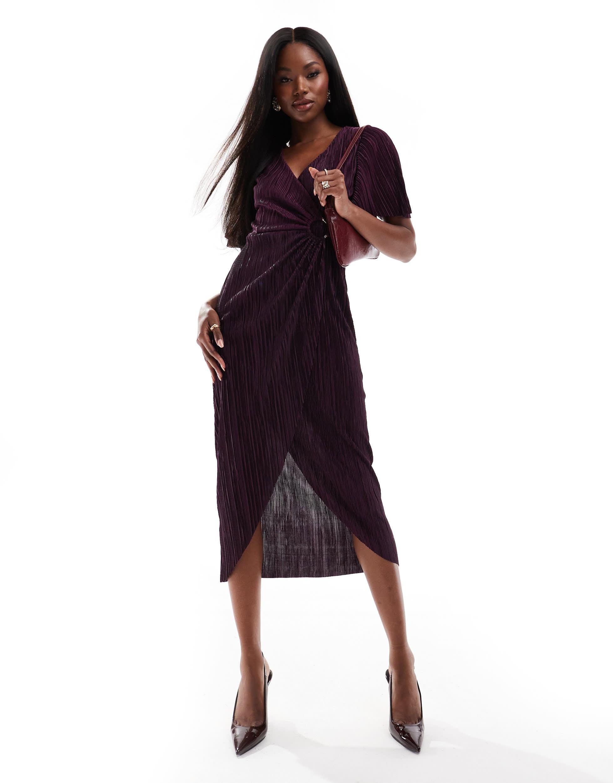 Robe portefeuille mi longue en tissu plisse a manches courtes avec anneau prune AX Paris en coloris Violet Lyst
