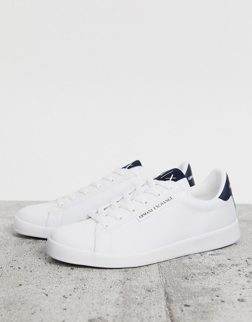 Armani Exchange Weiße Sneaker mit marineblauem Besatz in Weiß für Herren |  Lyst DE