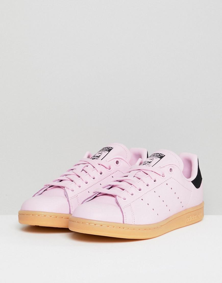 adidas originals stan smith gum-sole sneaker
