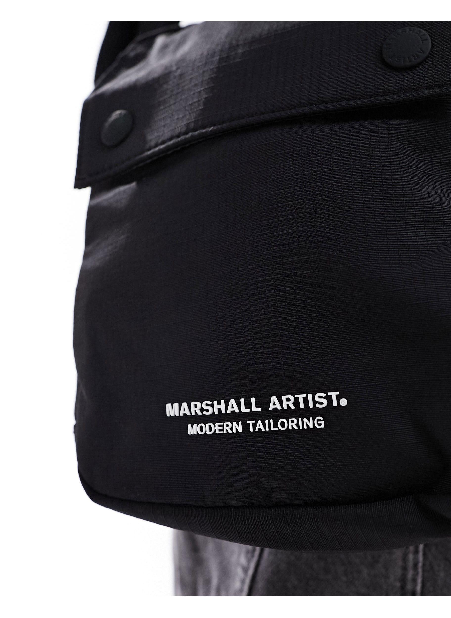 Marshall Artist injection logo flight bag in black