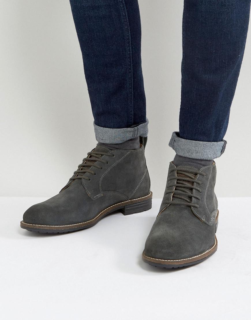 levi suede boots