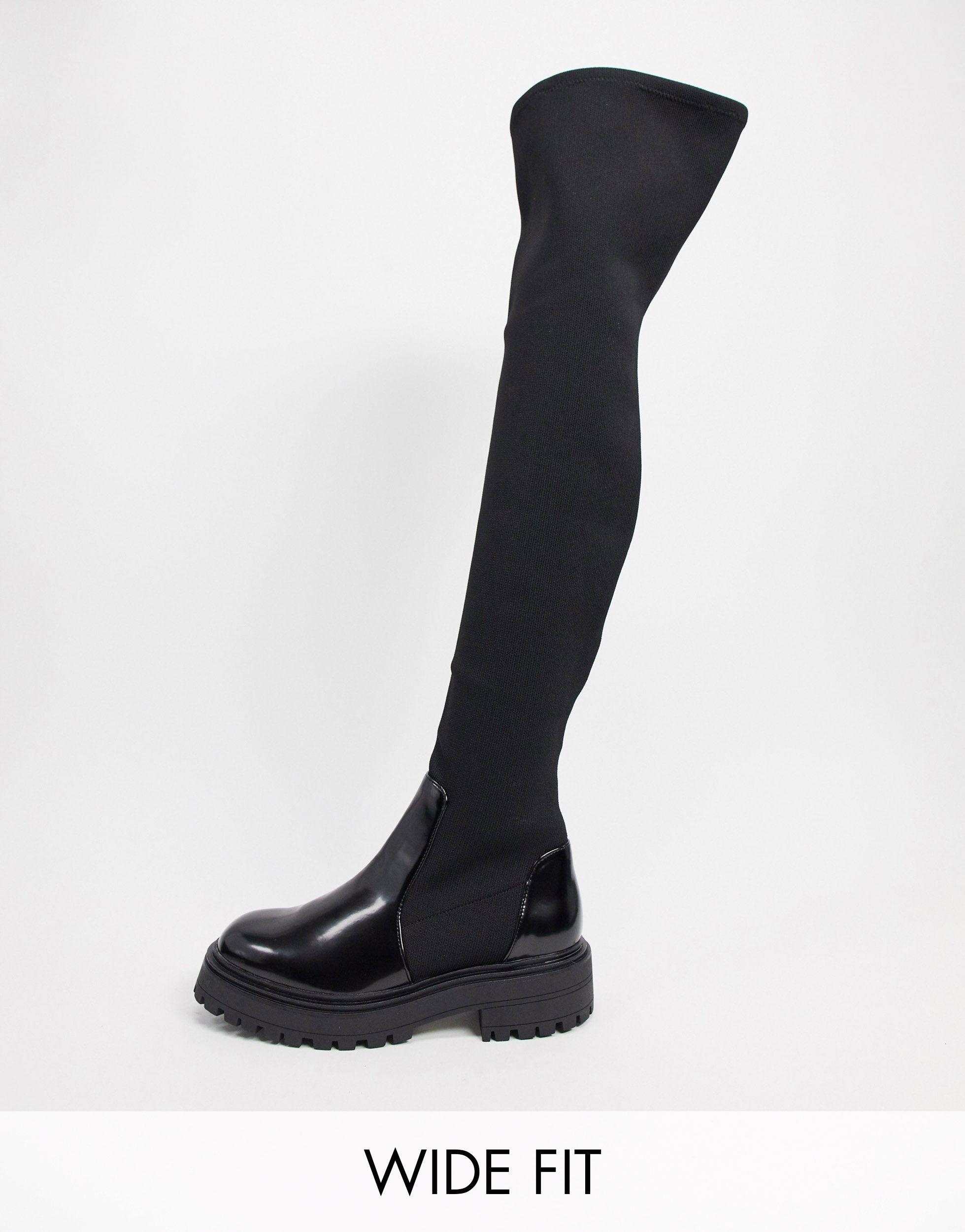 flat black chunky boots