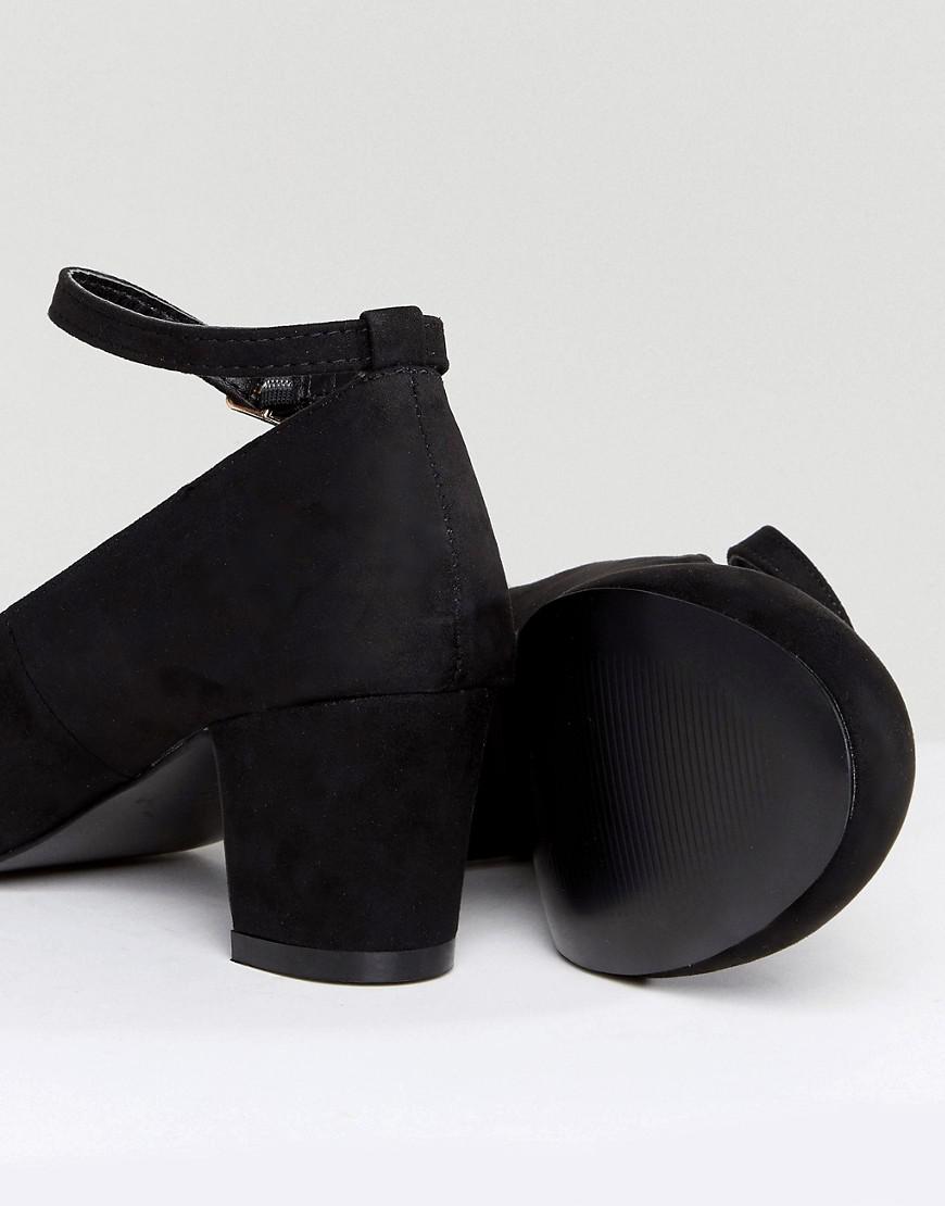black low block heel shoes